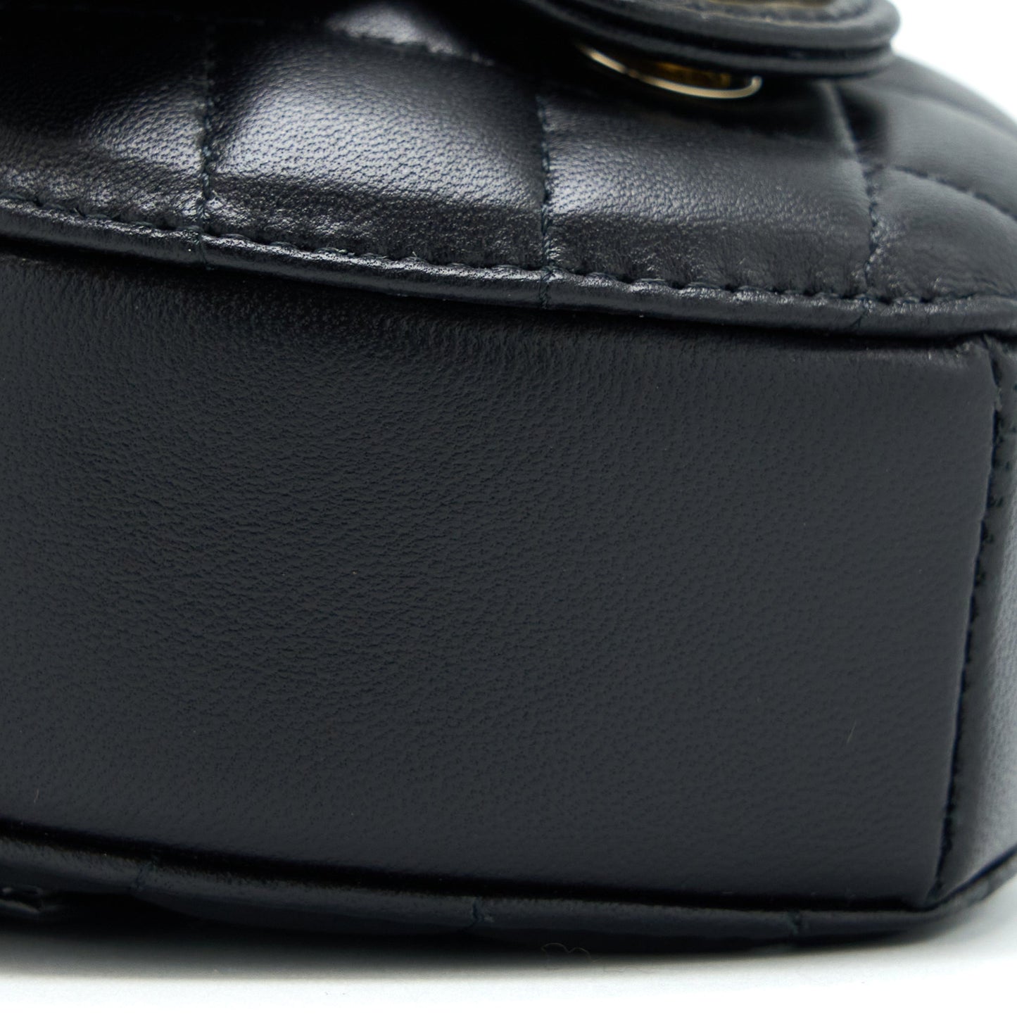 CHANEL 22S Heart Belt Bag Lambskin Black LGHW