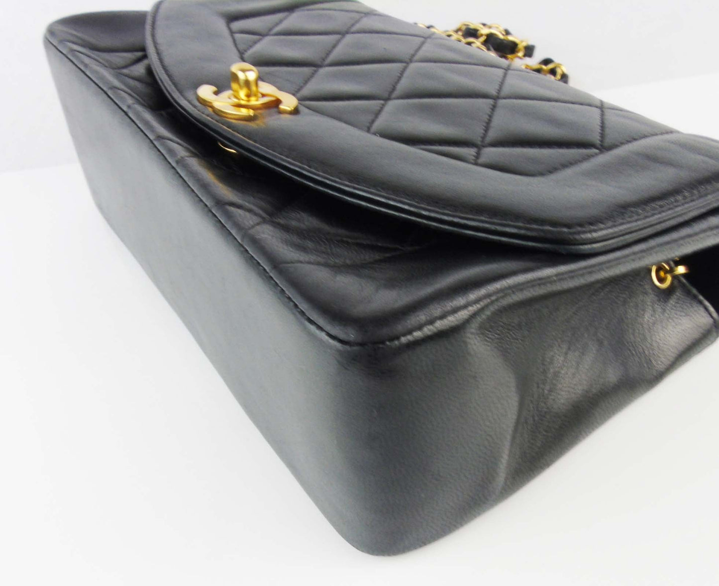 CHANEL 'Diana' 22 classic flap bag - vintage