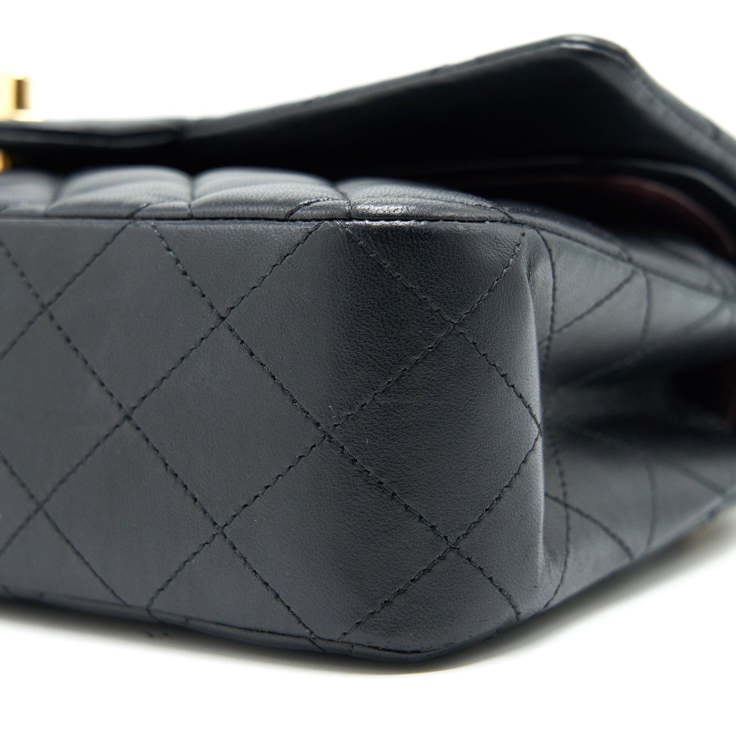 CHANEL MEDIUM CLASSIC DOUBLE FLAP LAMBSKIN BLACK GHW