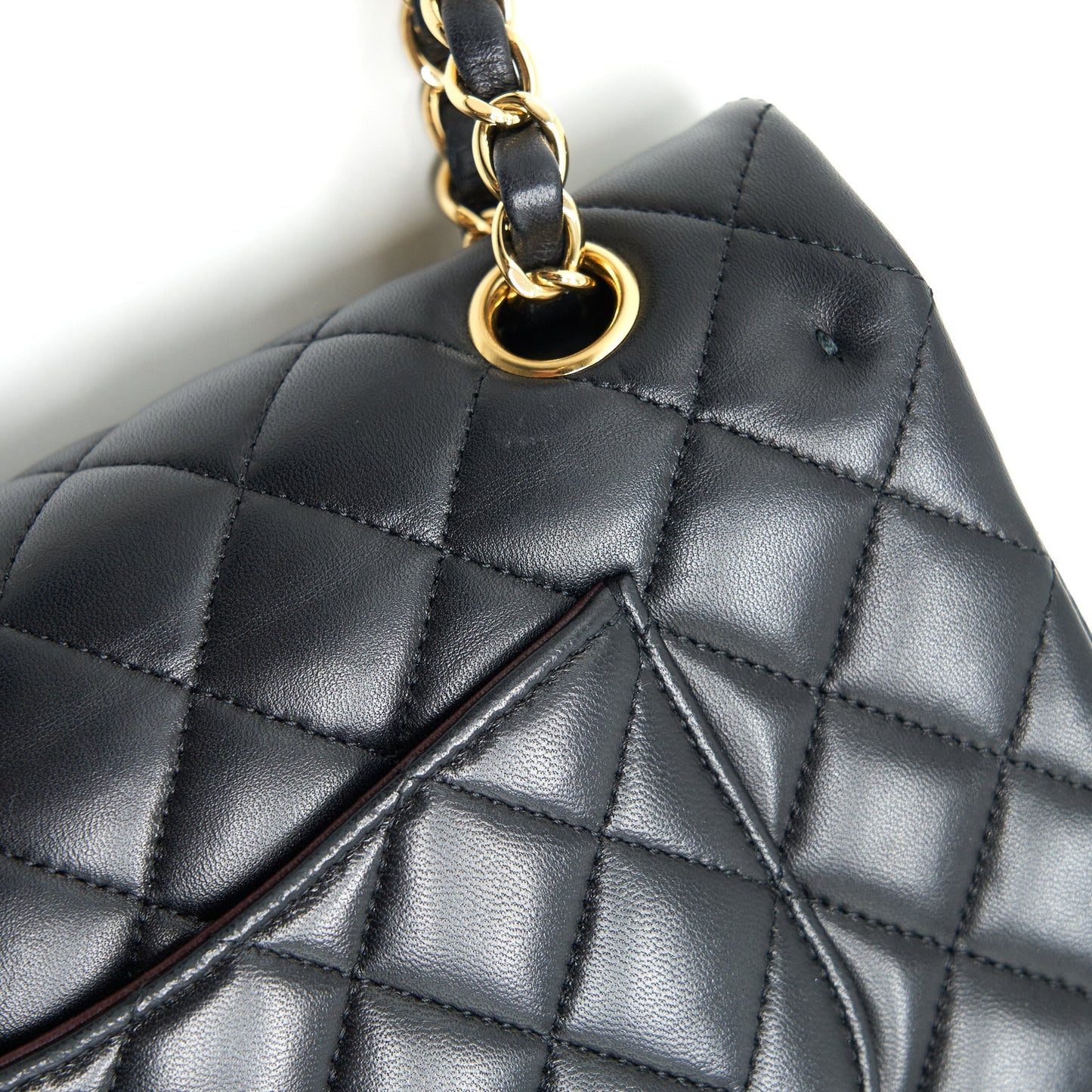 CHANEL MEDIUM CLASSIC DOUBLE FLAP LAMBSKIN BLACK GHW