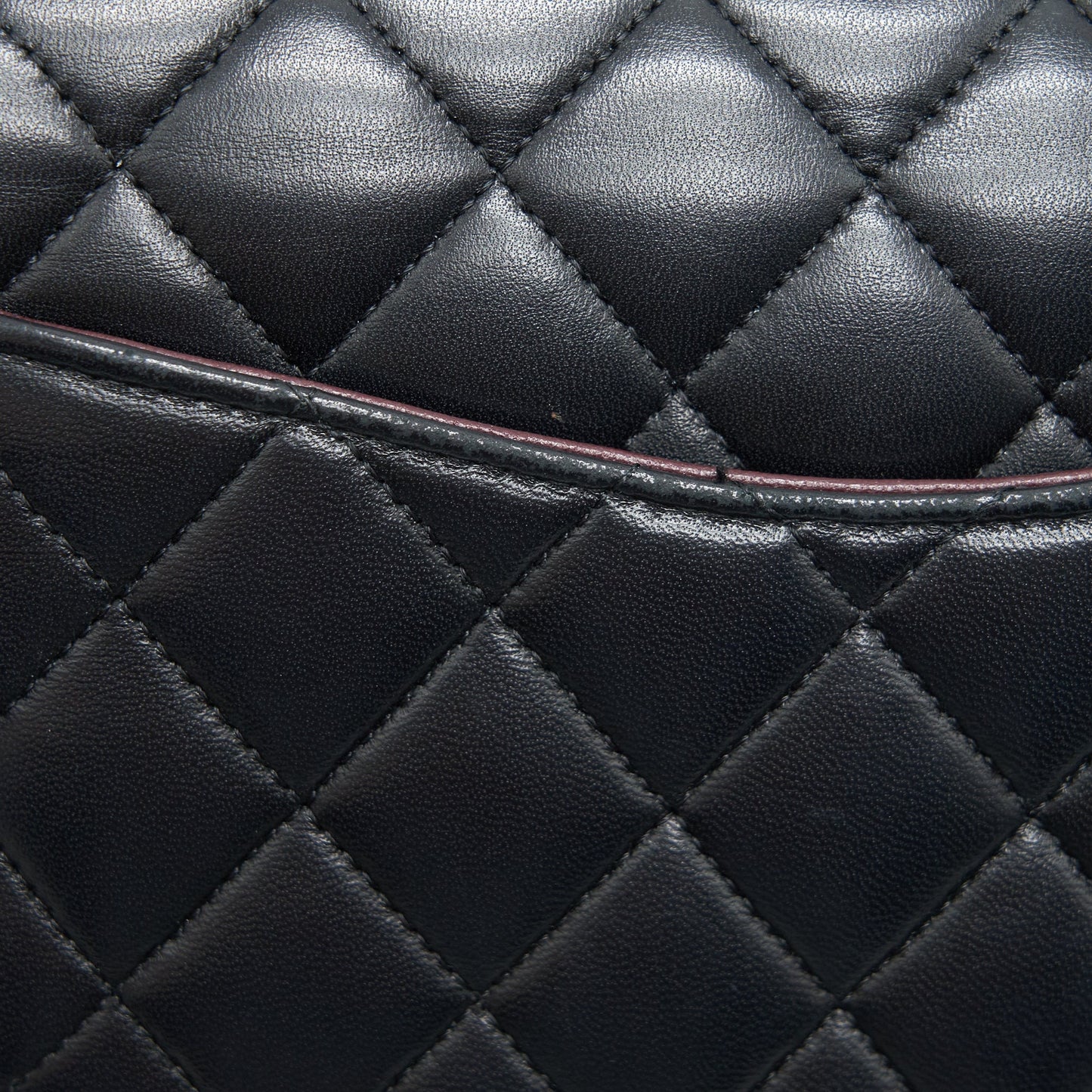 CHANEL MEDIUM CLASSIC DOUBLE FLAP LAMBSKIN BLACK GHW