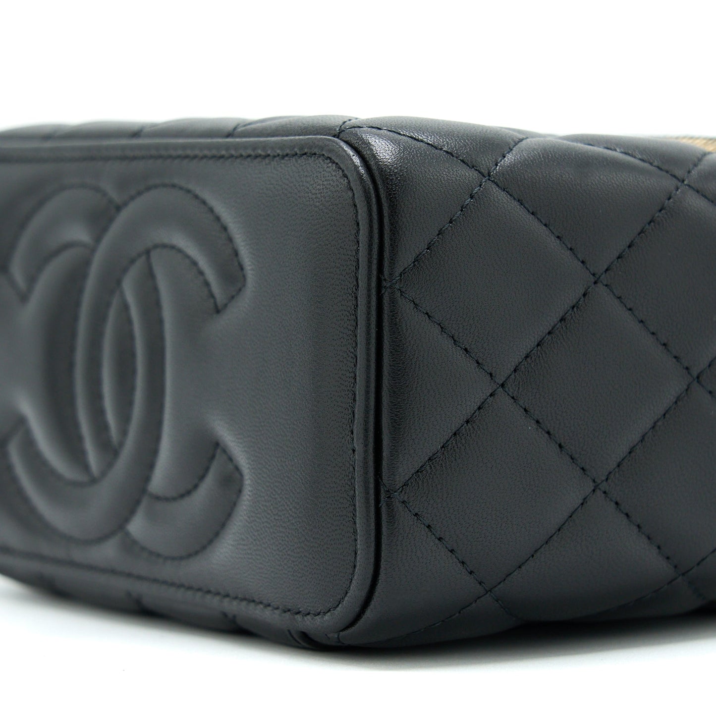 Chanel Pearl Crush Long Vanity With Chain Lambskin Black GHW
