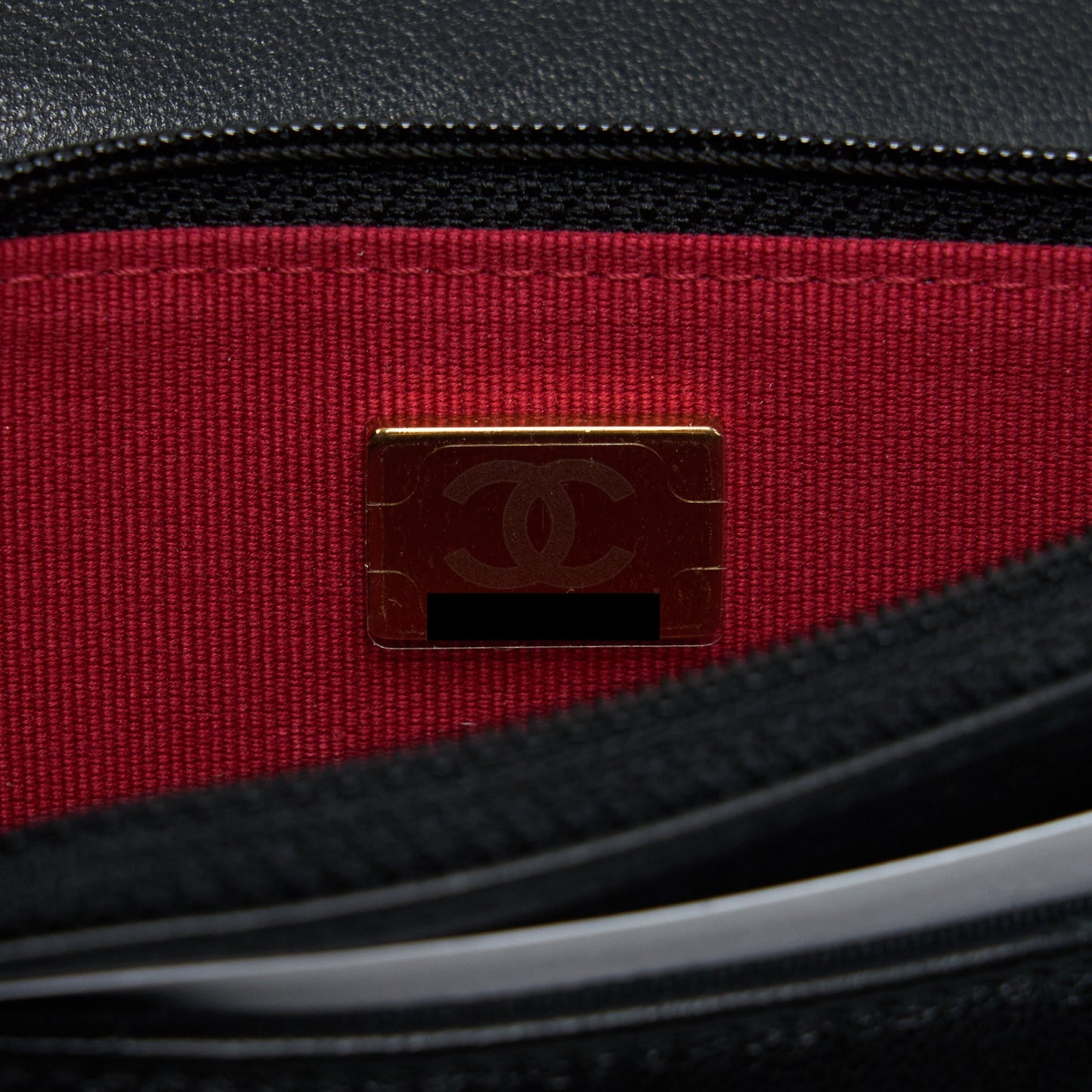 Chanel 19 Wallet On Chain Lambskin Black With Multicolour Hardware (Microchip)