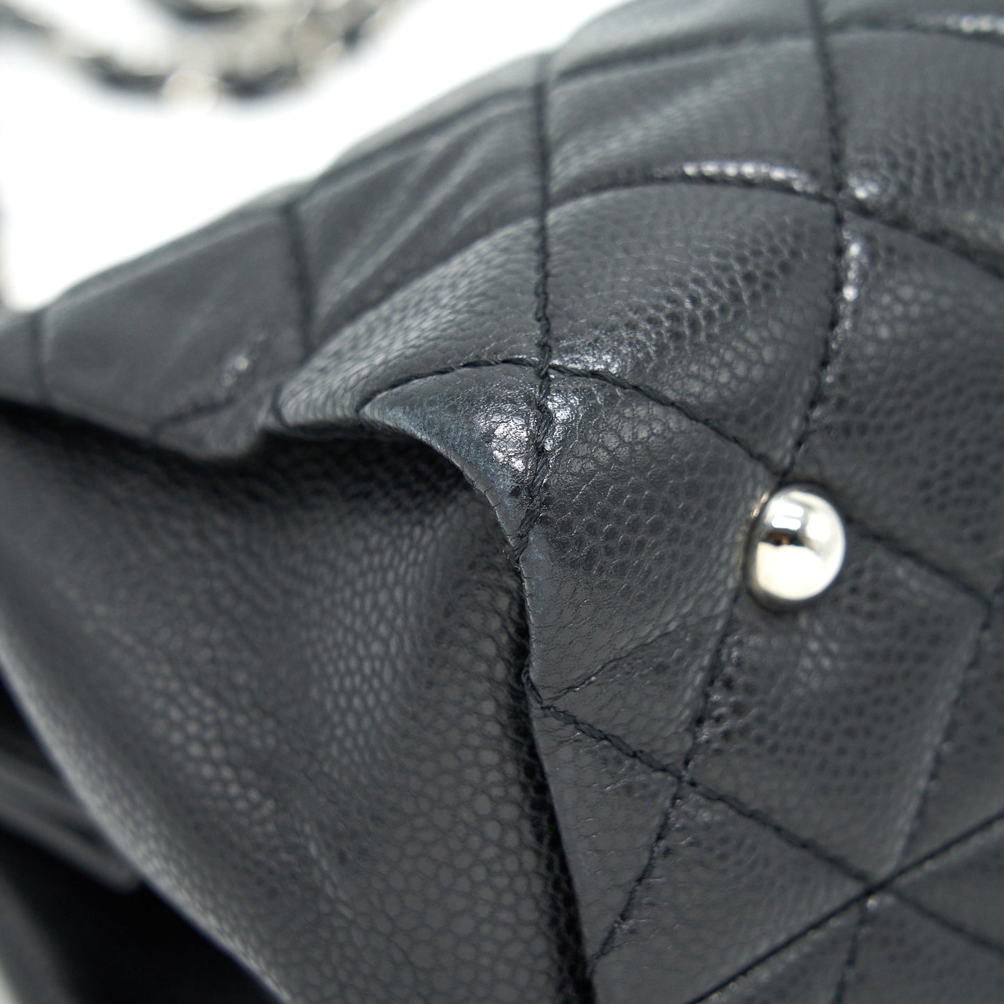 CHANEL QUILTED LEATHER TOTE BAG WITH CHAIN IN CARVIAR BLACK SHW