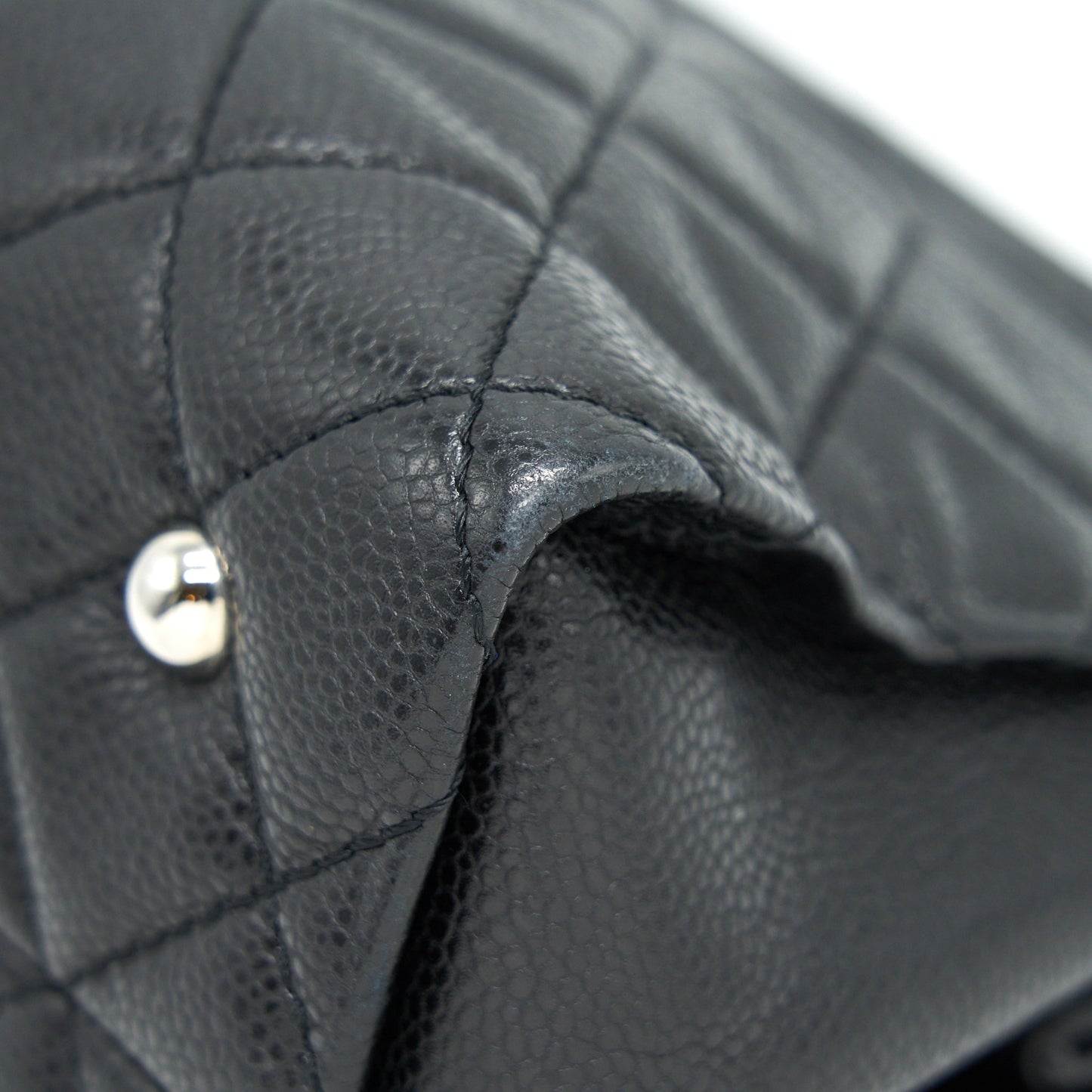 CHANEL QUILTED LEATHER TOTE BAG WITH CHAIN IN CARVIAR BLACK SHW