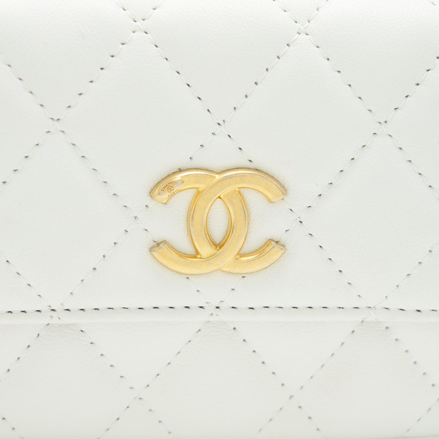Chanel Pearl Crush Mini Crossbody Bag Lambskin White GHW