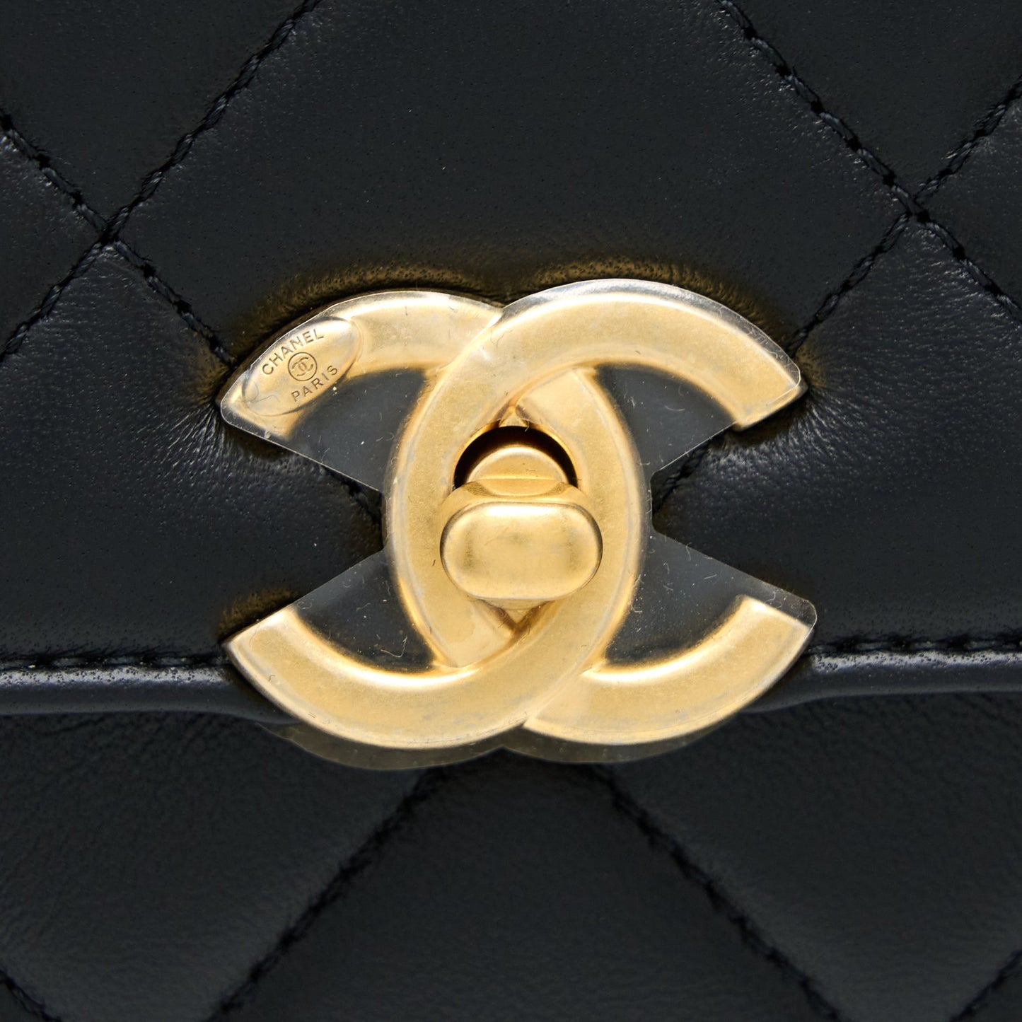 Chanel 22S Letter/Crystal Handle Flap Bag Lambskin Black Brushed GHW(Microchip)