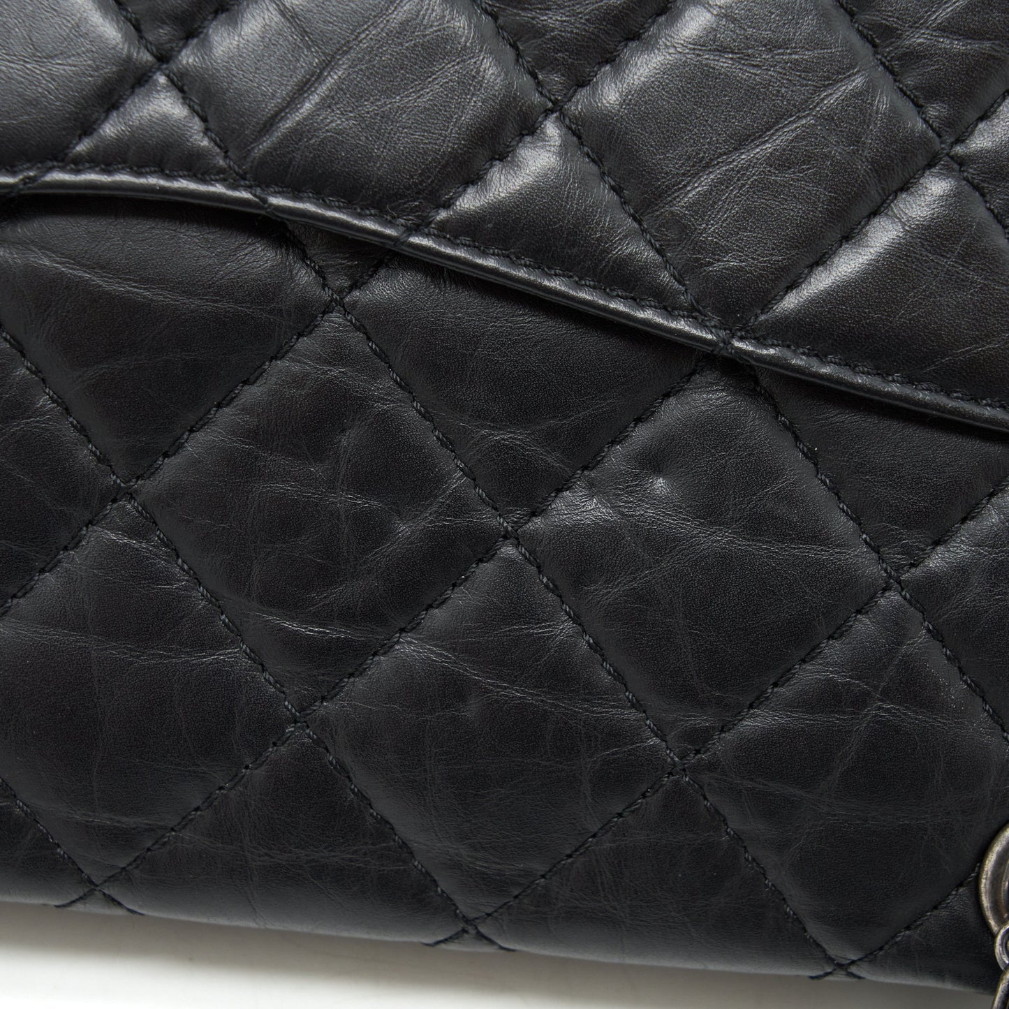 Chanel 2.55 227 reissue Calfskin Black Ruthenium Hardware