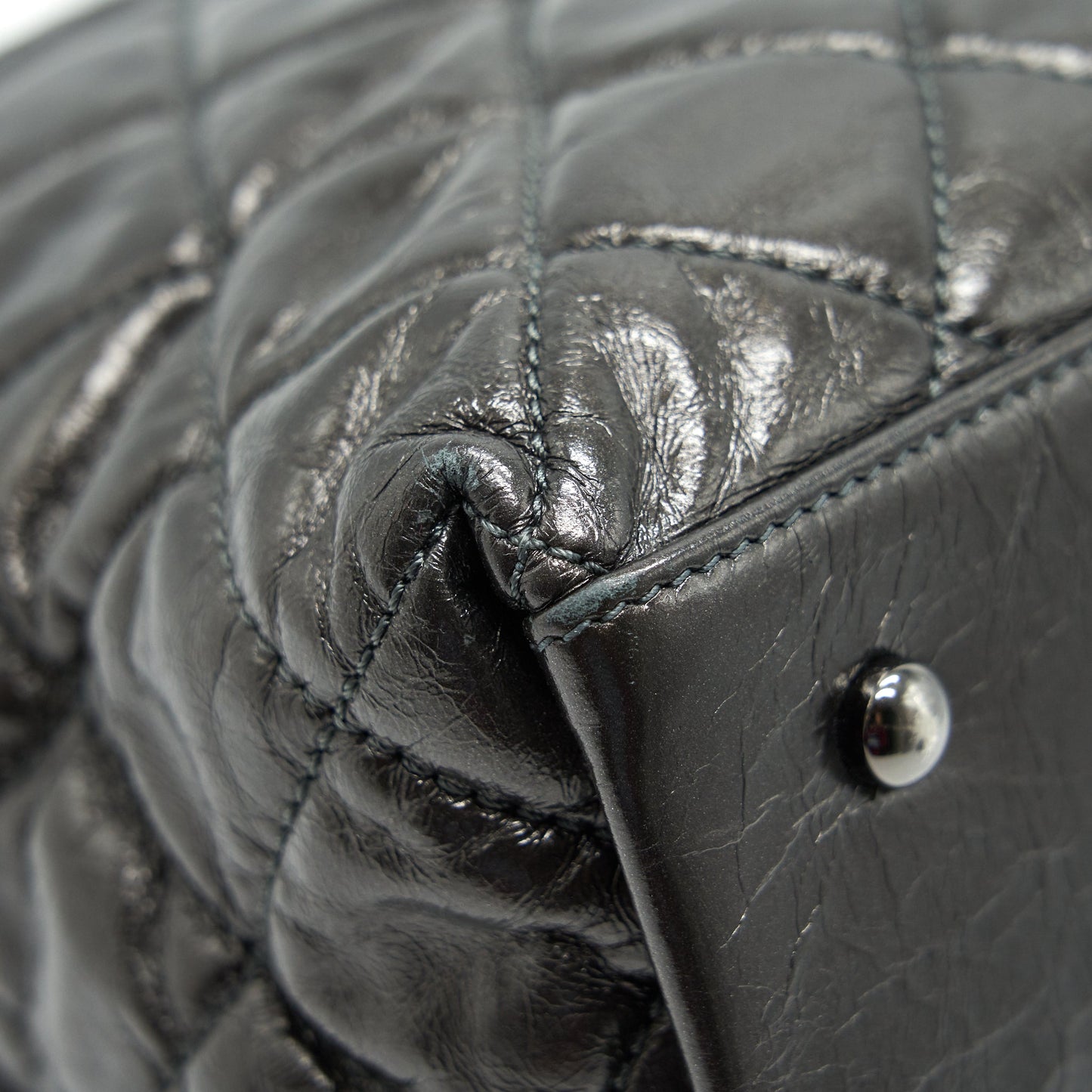Chanel Quilted Tote Bag With Chain