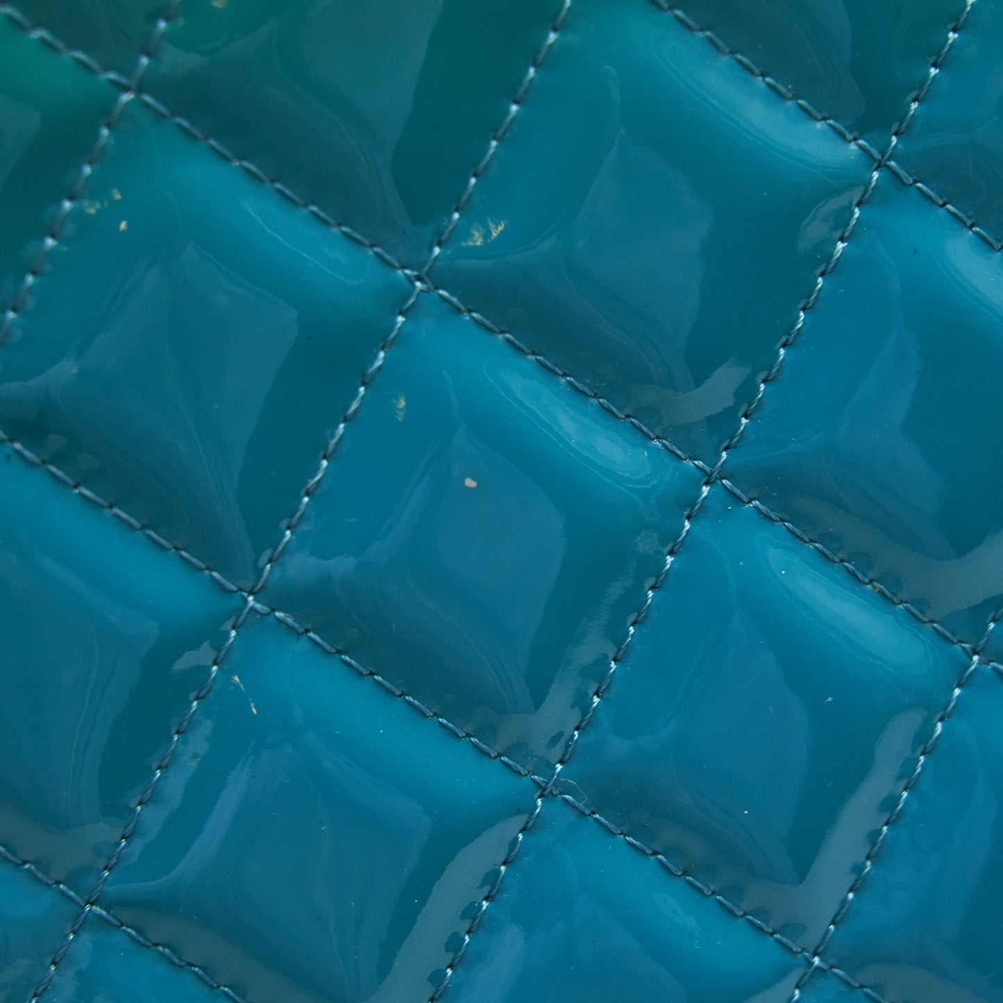 CHANEL QUILTED LEATHER CLUTCH BAG IN PATENT BLUE
