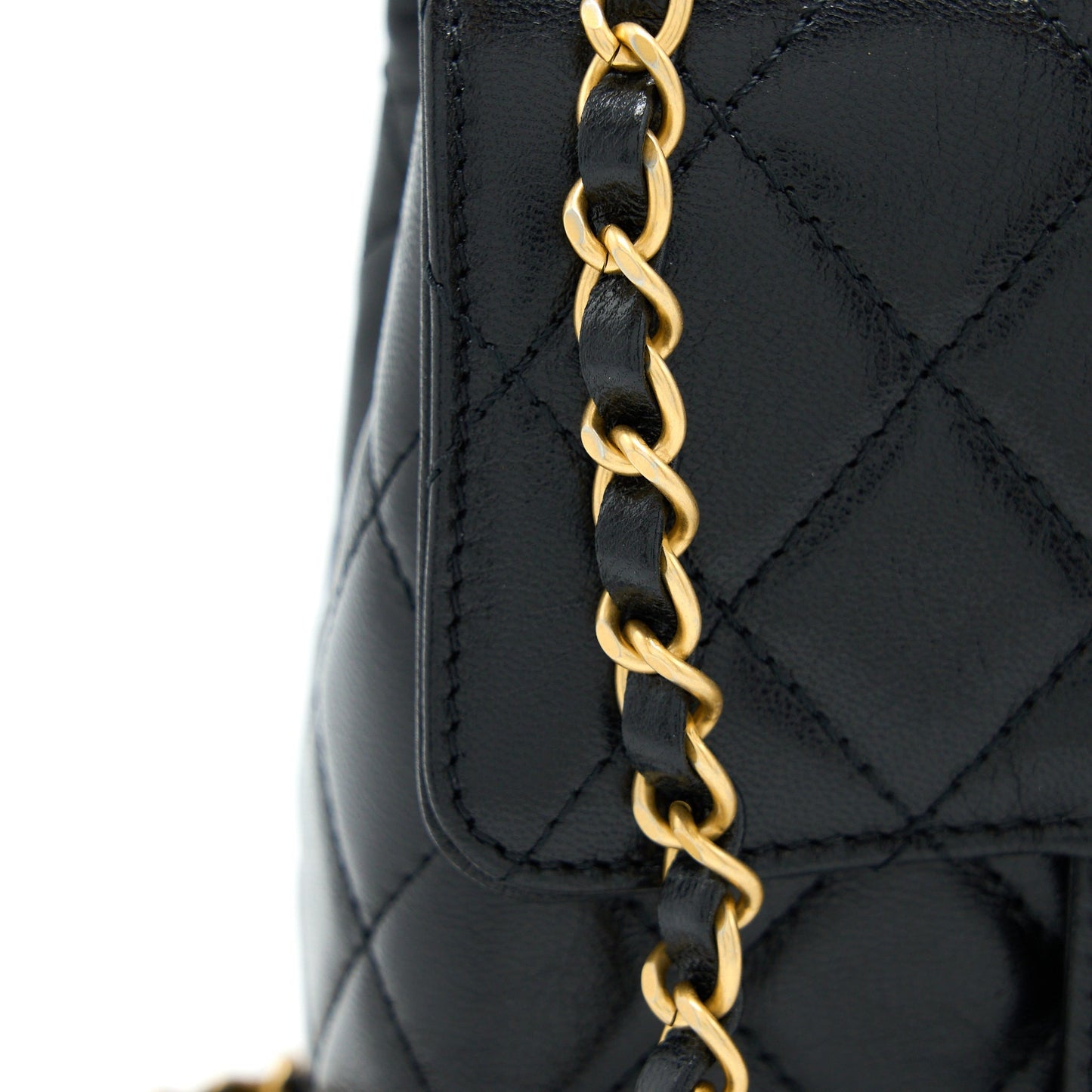 Chanel 22K Retro Classic New Square Mini Flap Bag Goatskin Black GHW (Microchip)