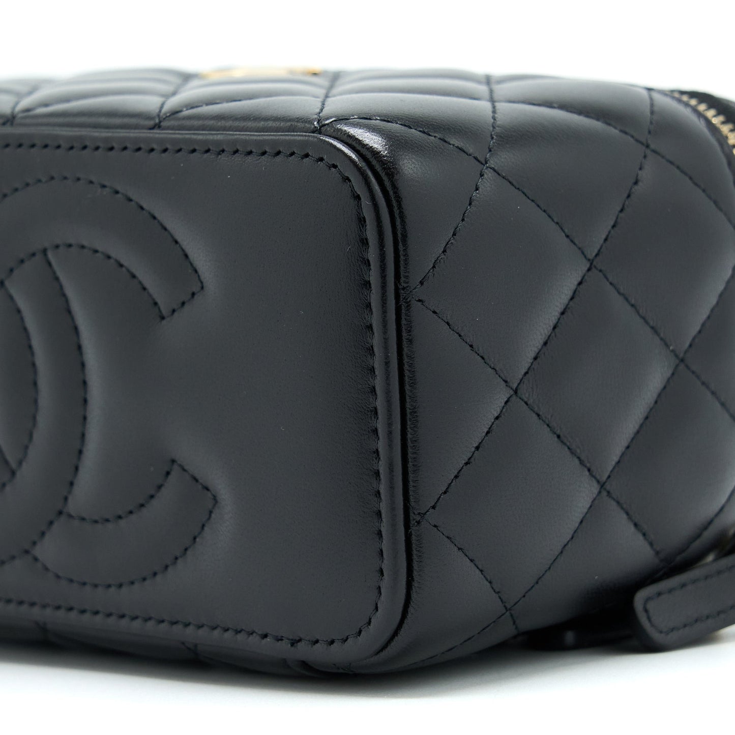 Chanel Long Vanity With Detailed Chain Lambskin Black GHW