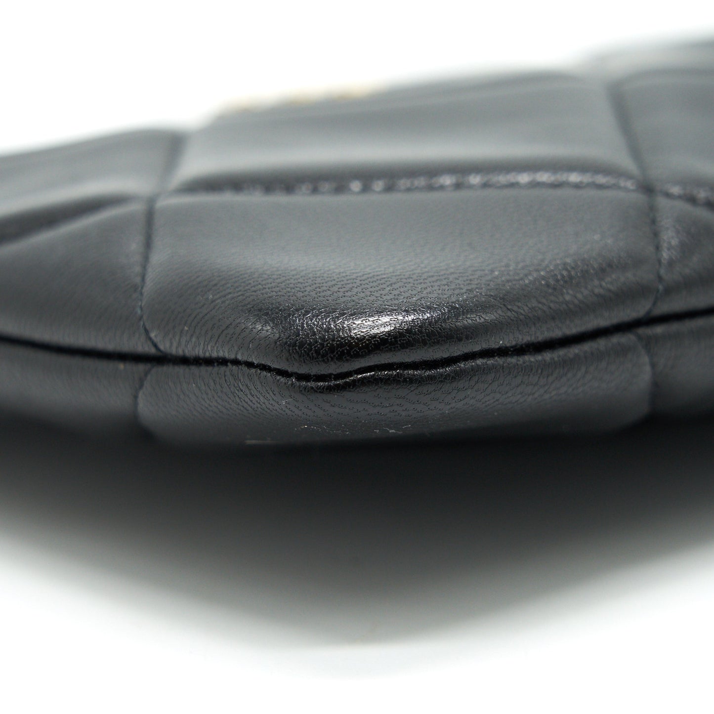 Chanel 19 Pouch black GHW