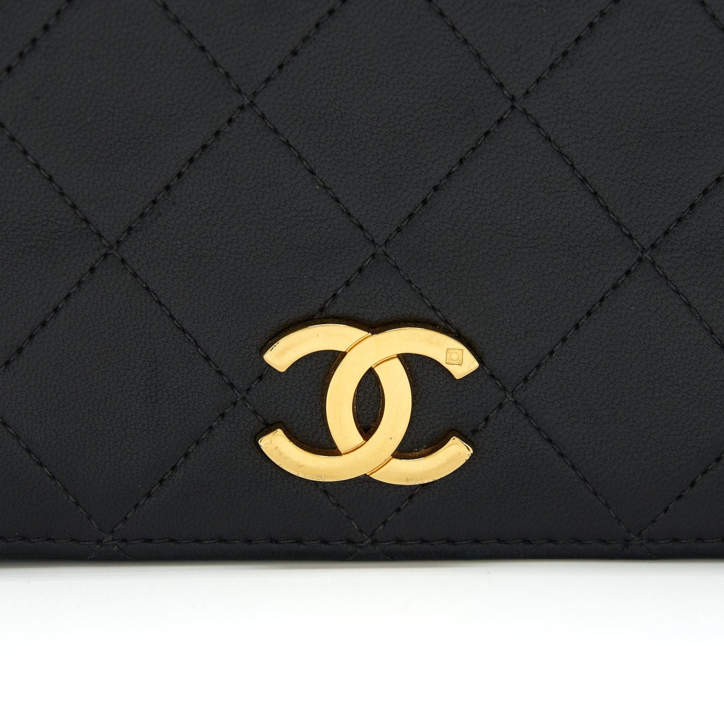 Chanel Vintage Quilted Flap Chain Wallet Black GHW