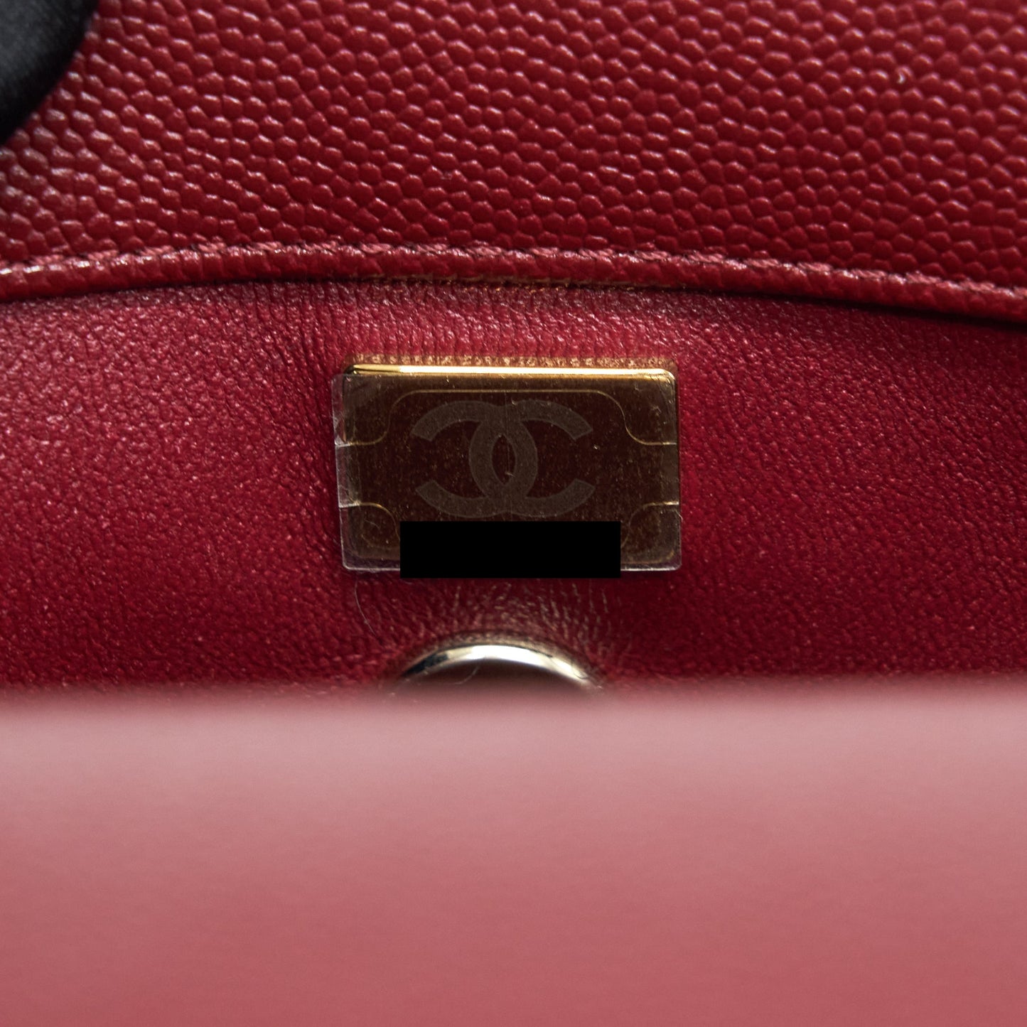 Chanel 21A Small Coco Handle Caviar NC635 Burgundy LGHW