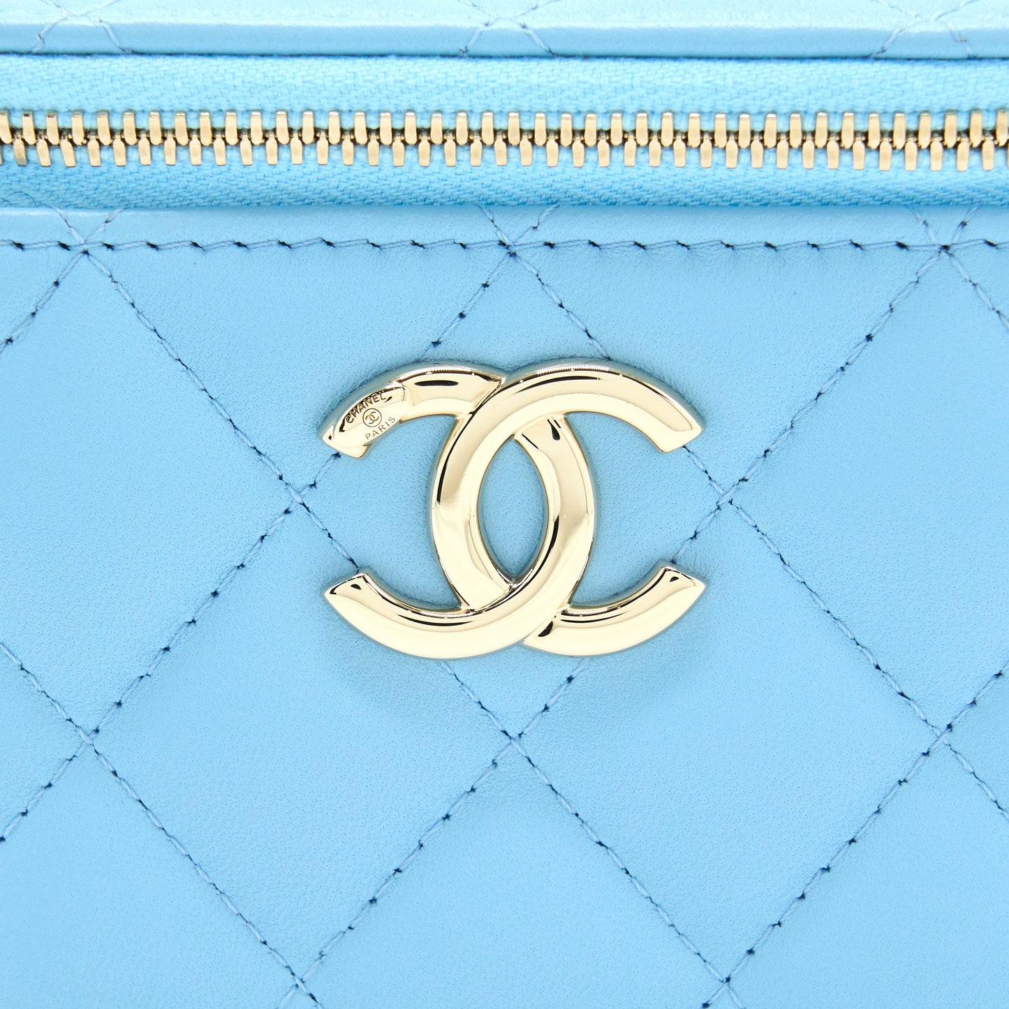 Chanel Mini Vanity Case With Giant Chain Lambskin Blue LGHW