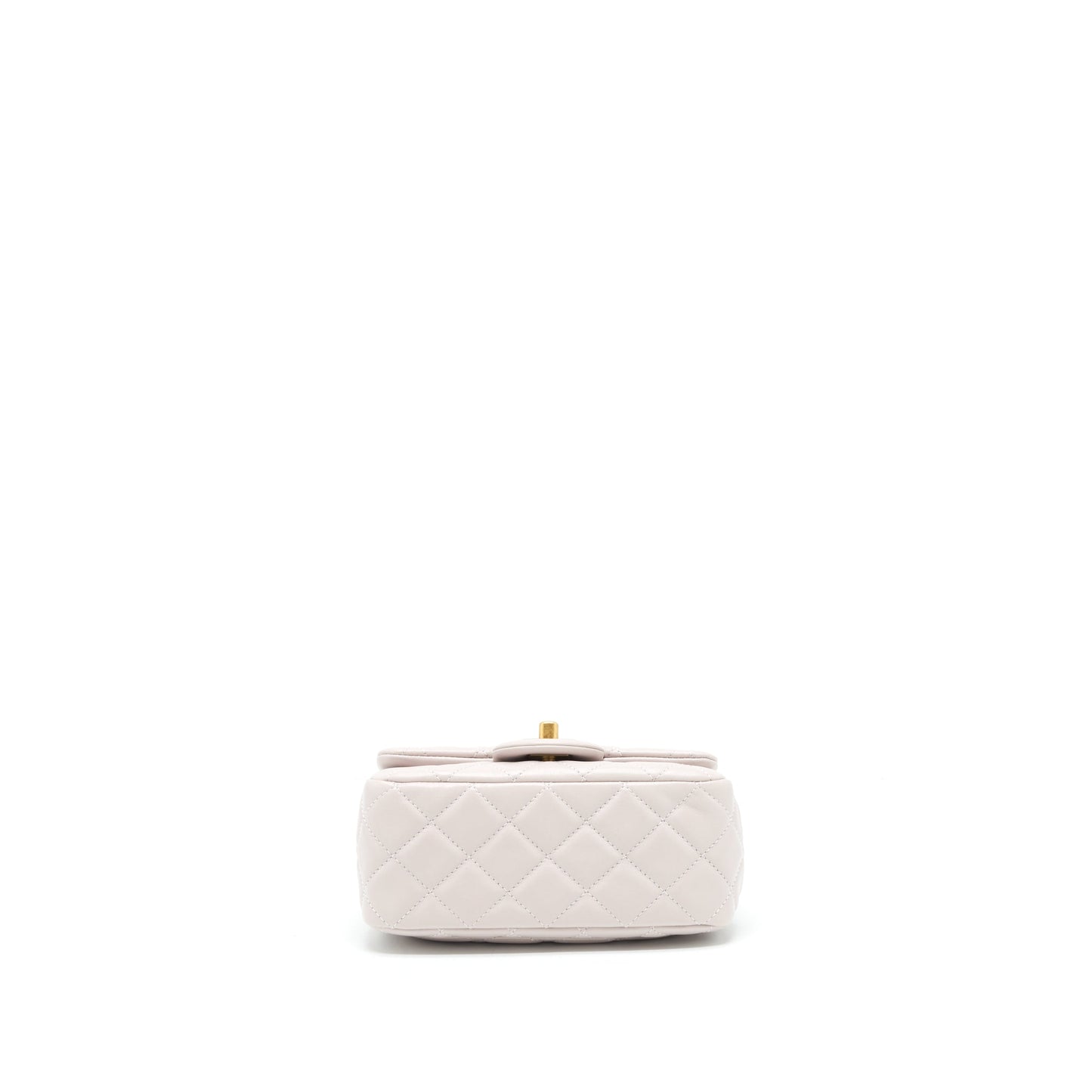 Chanel Pearl Crush Lambskin Light Purple GHW(Microchip)
