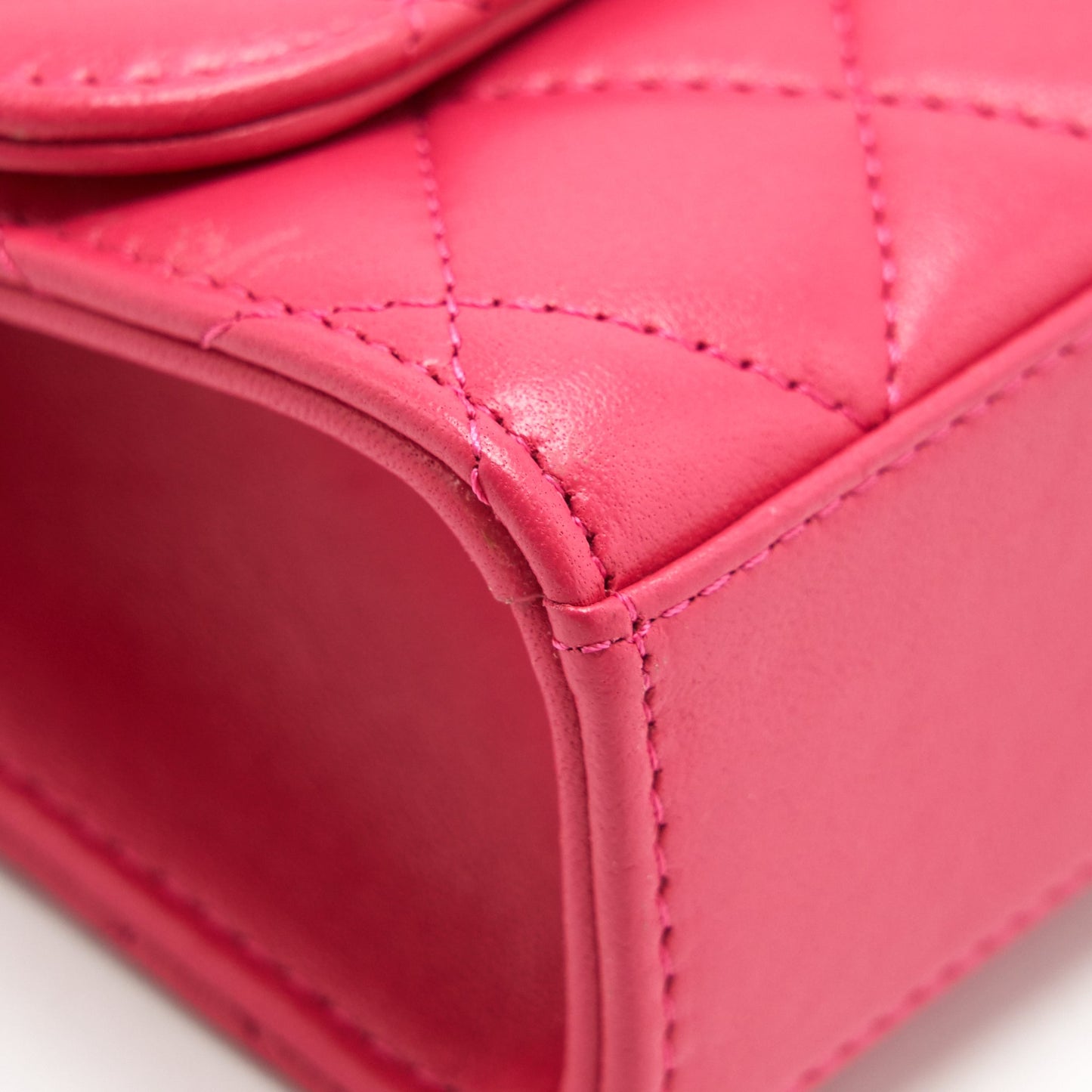 Chanel mini trendy cc chain wallet lambskin hot pink LGHW