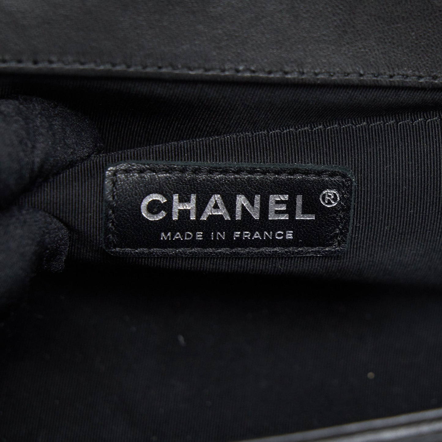 Chanel Medium Boy Bag Lambskin Black Ruthenium Sliver Hardware