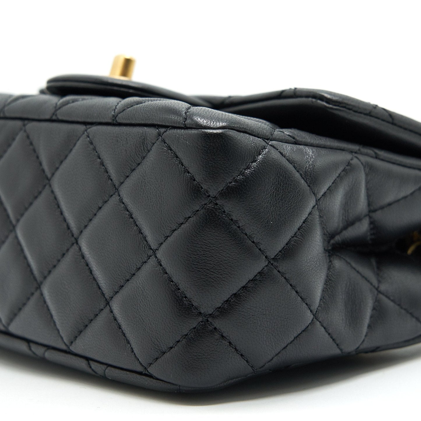 Chanel 21B Pearl Crush Mini Square Flap Bag Black GHW