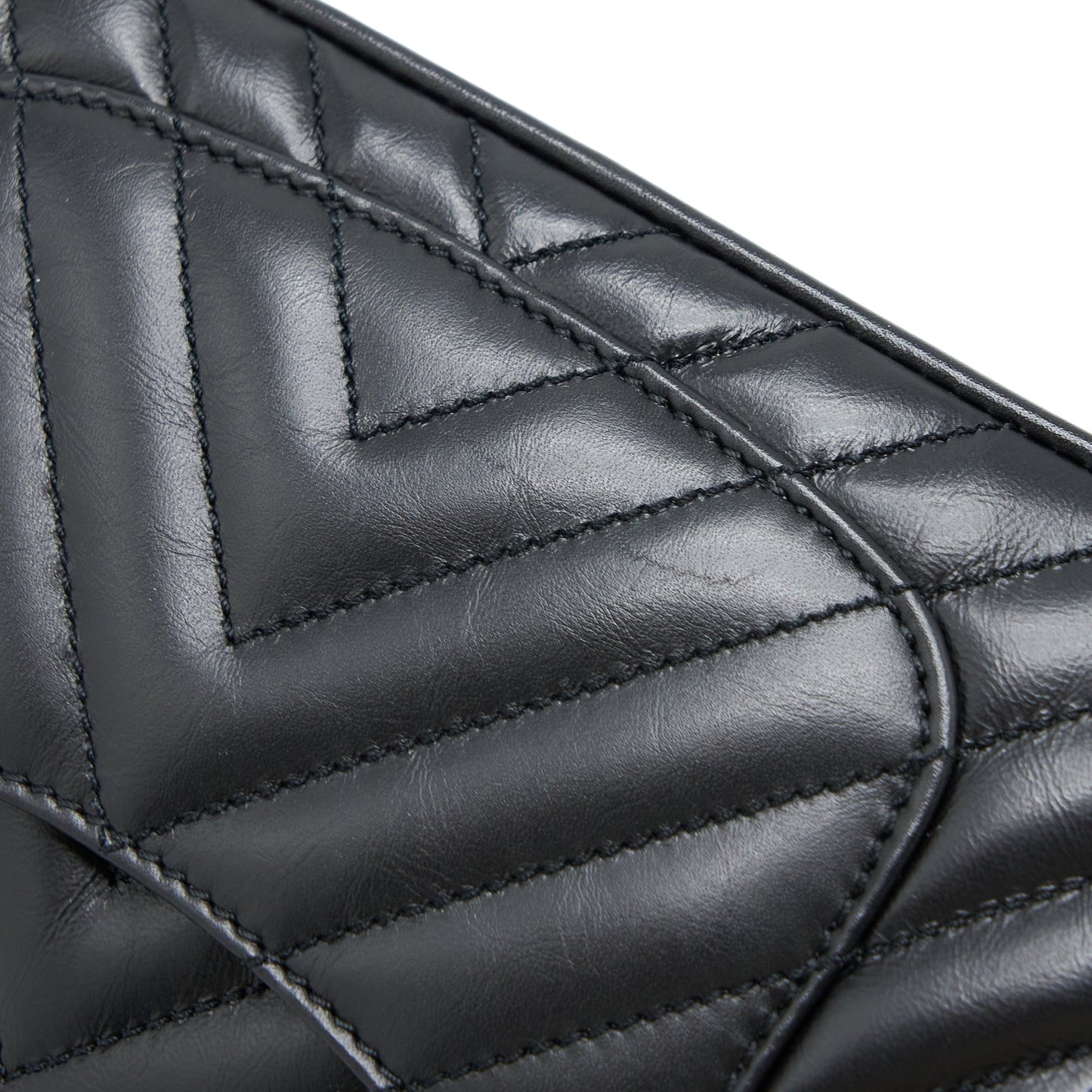 Chanel 2.55 Reissue Mini Chevron Flap Bag Aged Calfskin Black GHW