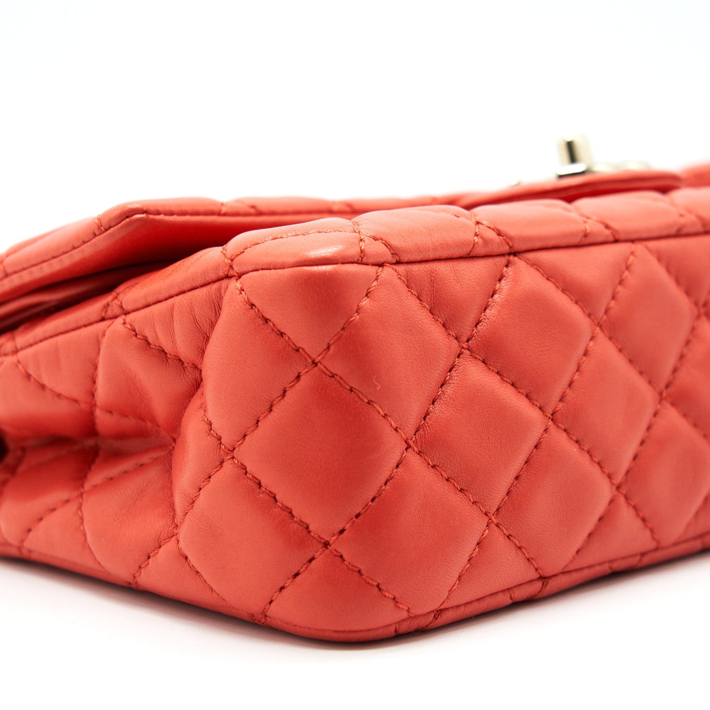 CHANEL CLASSIC MEDIUM DOUBLE FLAP LAMBSKIN IN CORAL LGHW