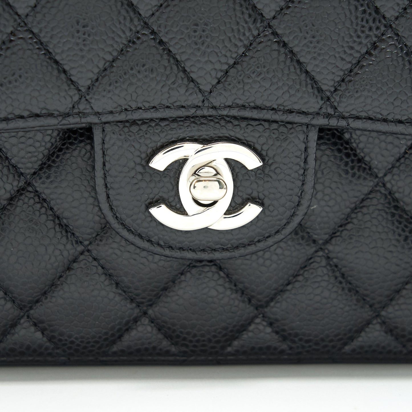CHANEL CLASSIC SMALL DOUBLE FLAP CAVIAR
