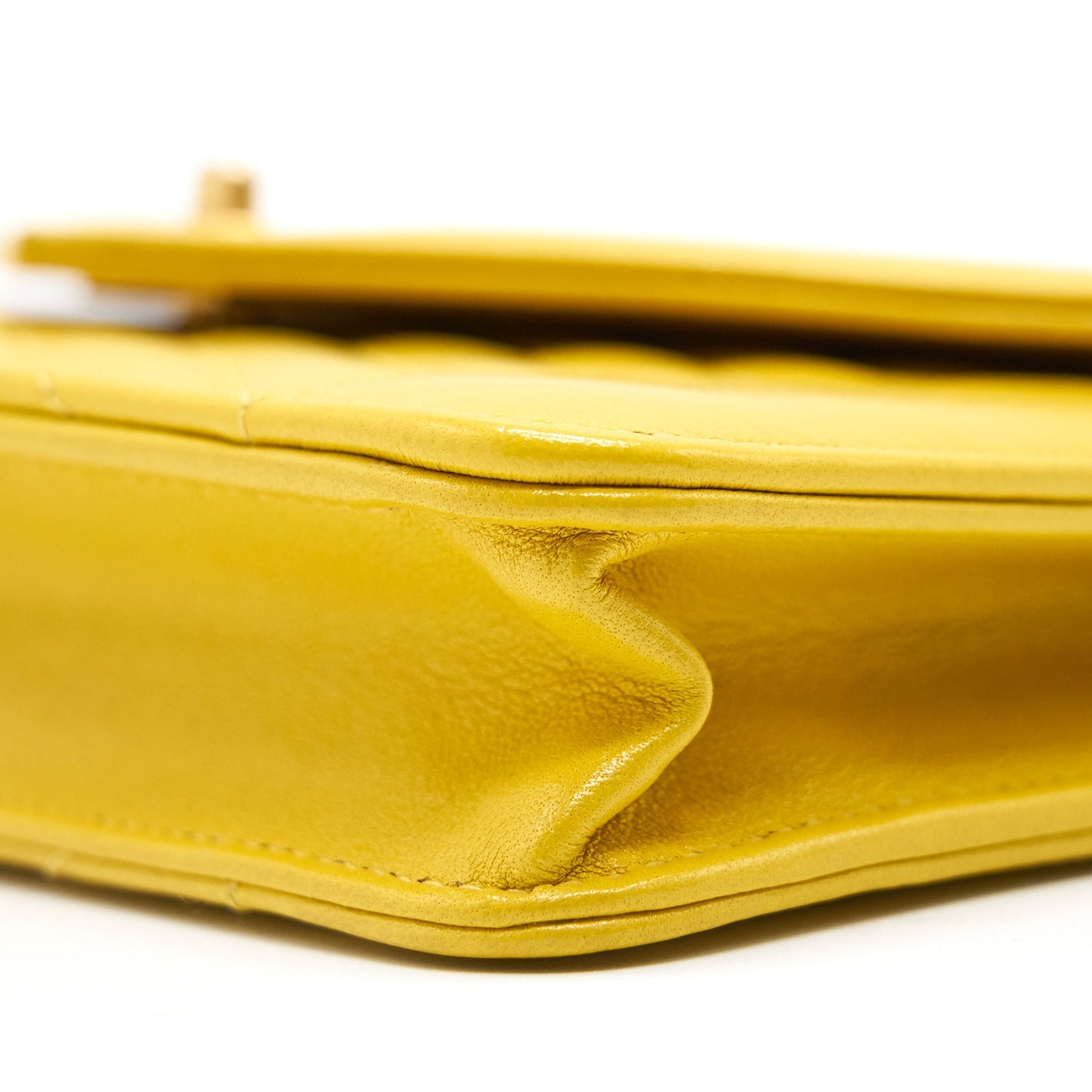 Chanel Seasonal Wallet On Chain Yellow