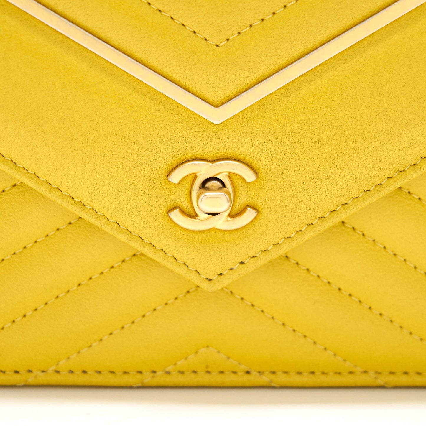 Chanel Seasonal Wallet On Chain Yellow
