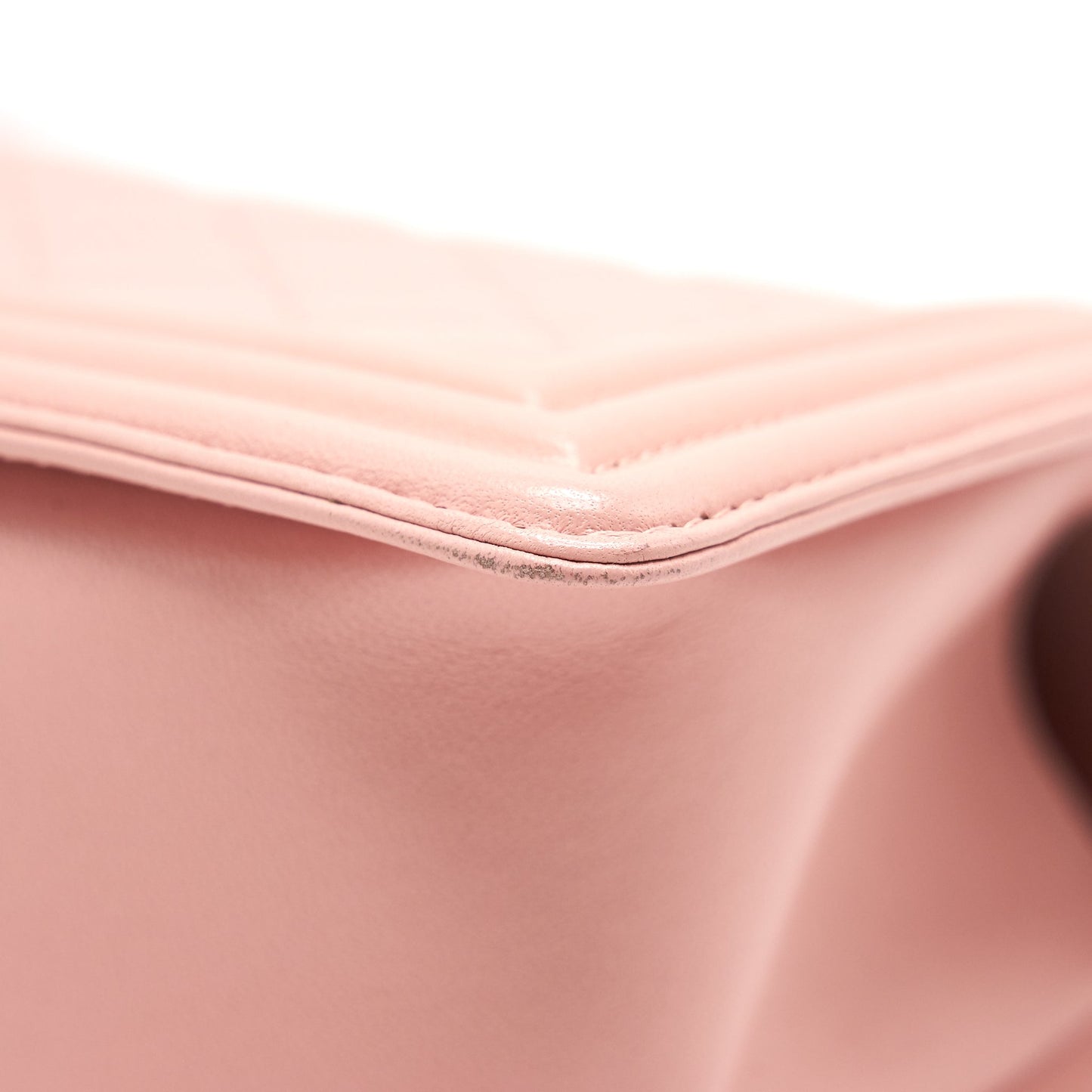 CHANEL BOY CHANEL HANDBAG LAMBSKIN PALE PINK