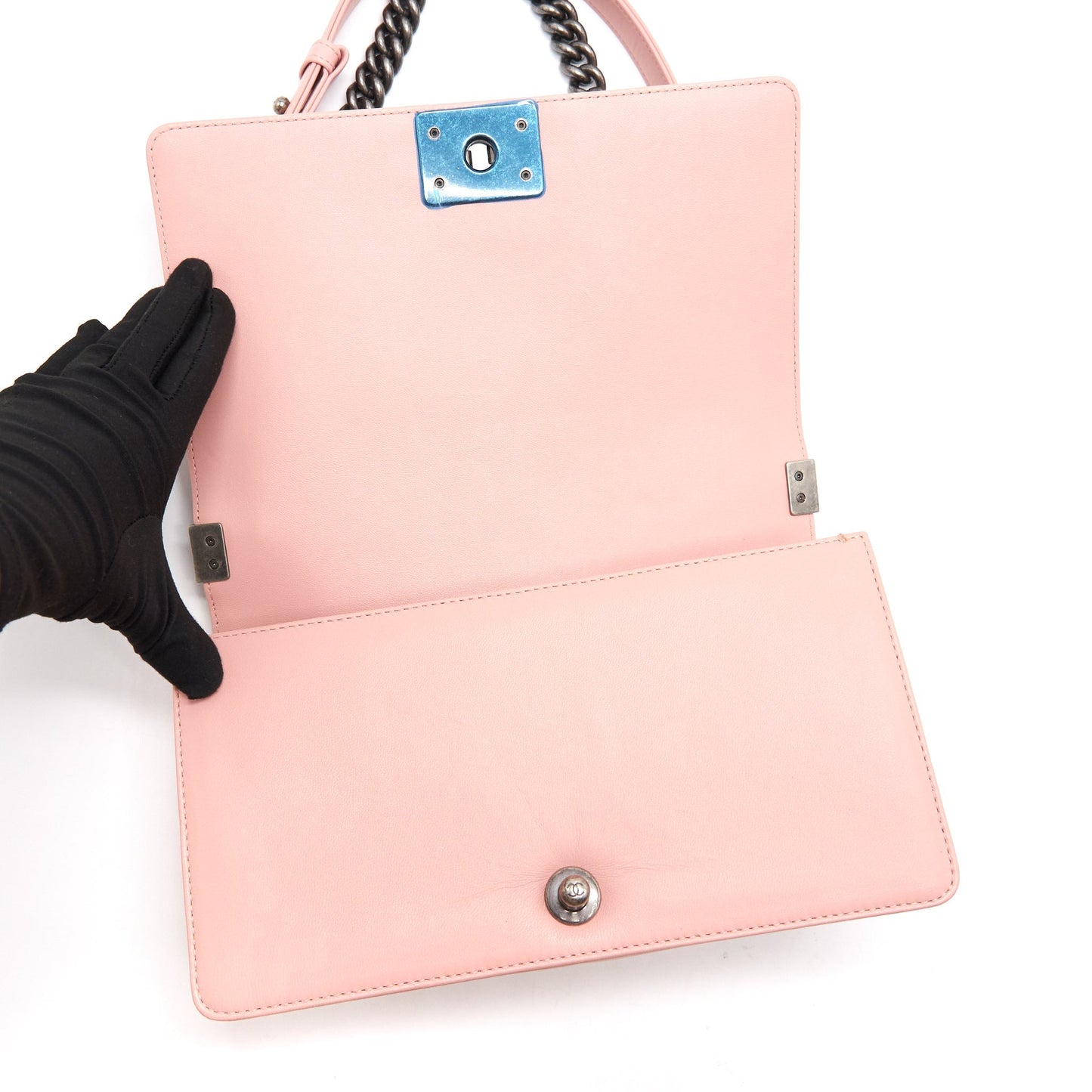 CHANEL BOY CHANEL HANDBAG LAMBSKIN PALE PINK