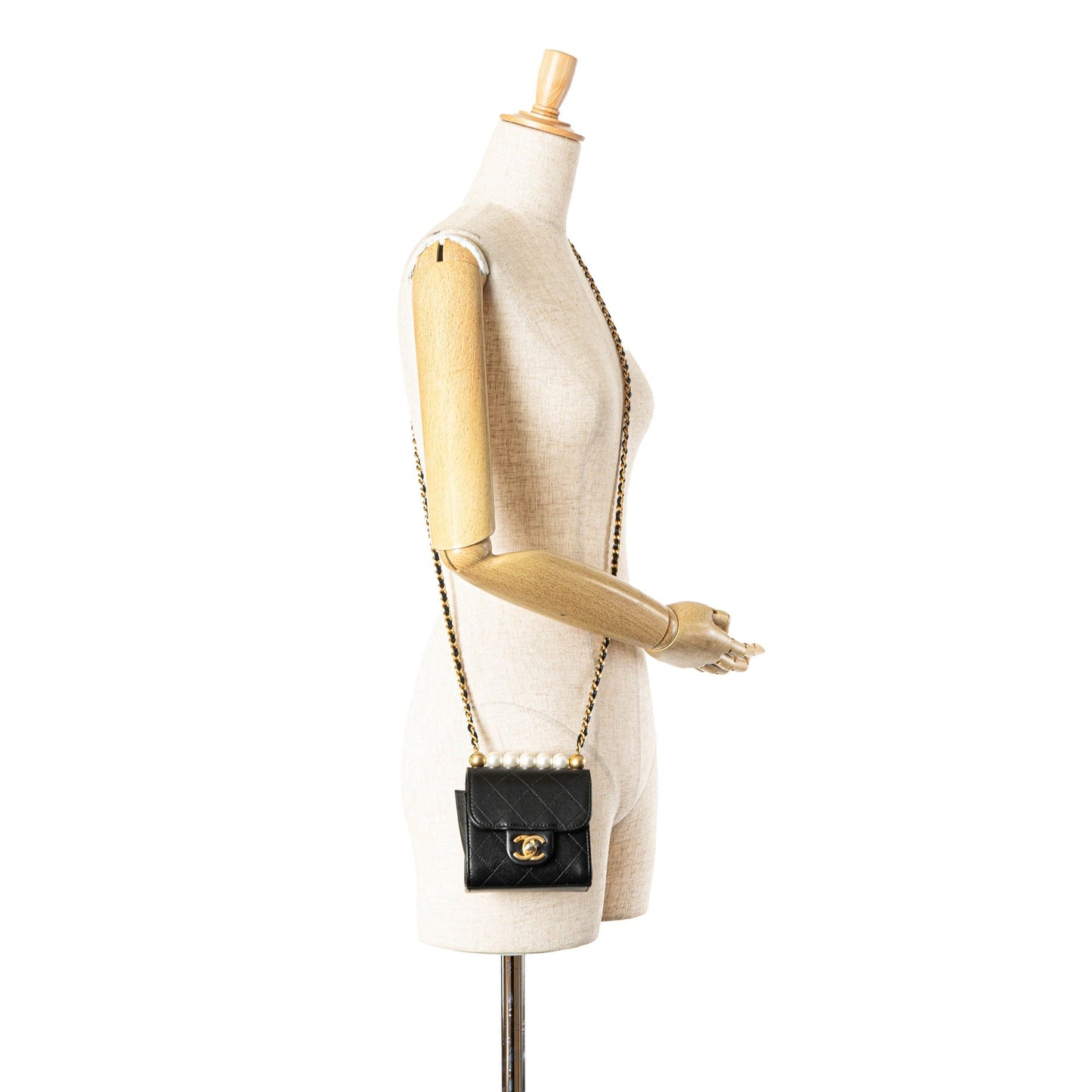 Chanel Sac Mini Goatskin Chic Pearls Clutch On Chain
