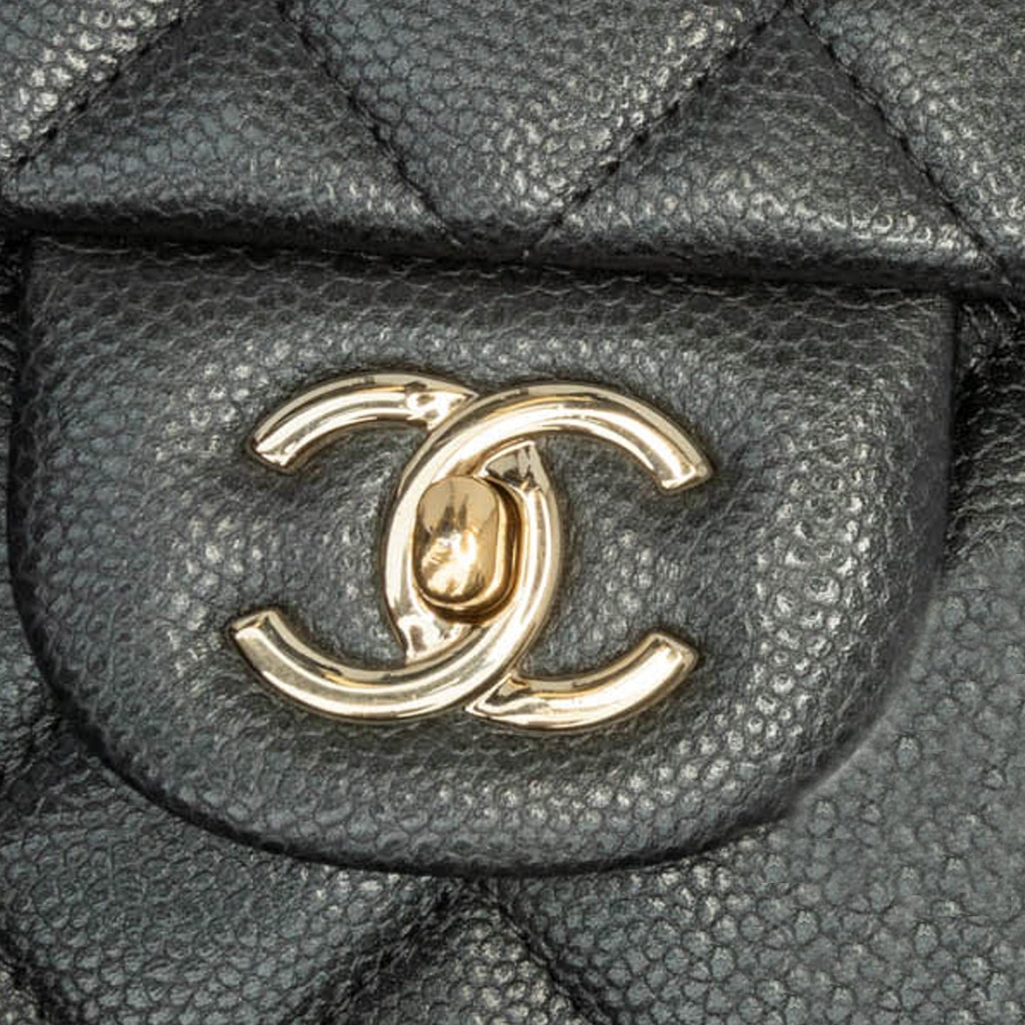 Chanel Sac Jumbo Classic Caviar Double Flap