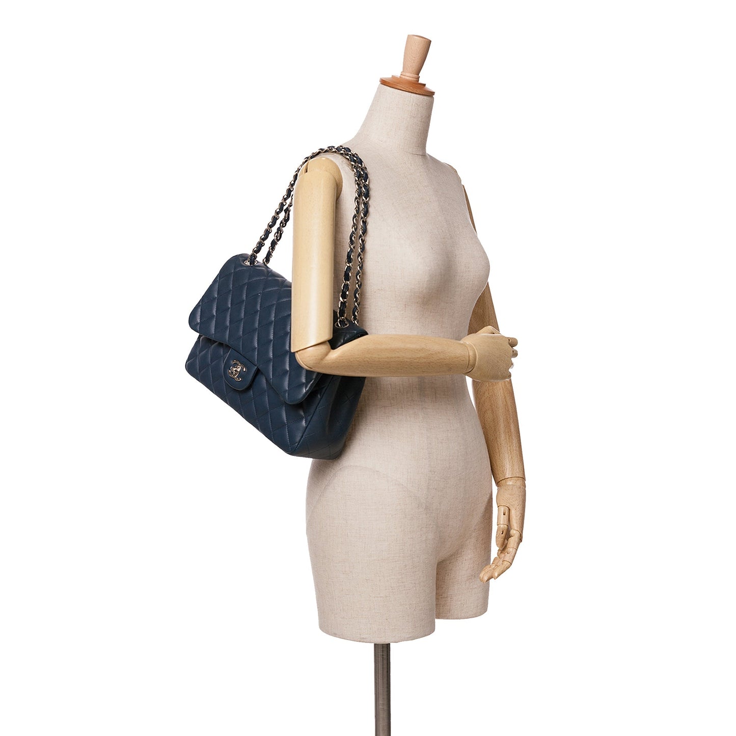 Chanel Sac Jumbo Classic Lambskin Double Flap