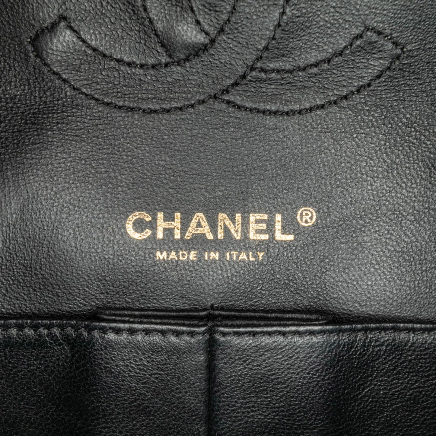 Chanel Sac Medium Classic Tweed Double Flap