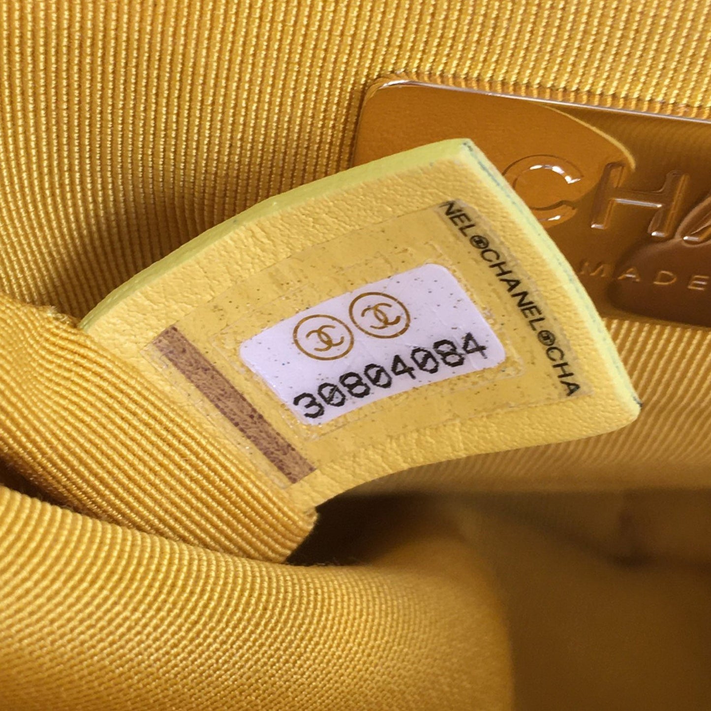 Chanel Sac Medium 19 Canvas Flap