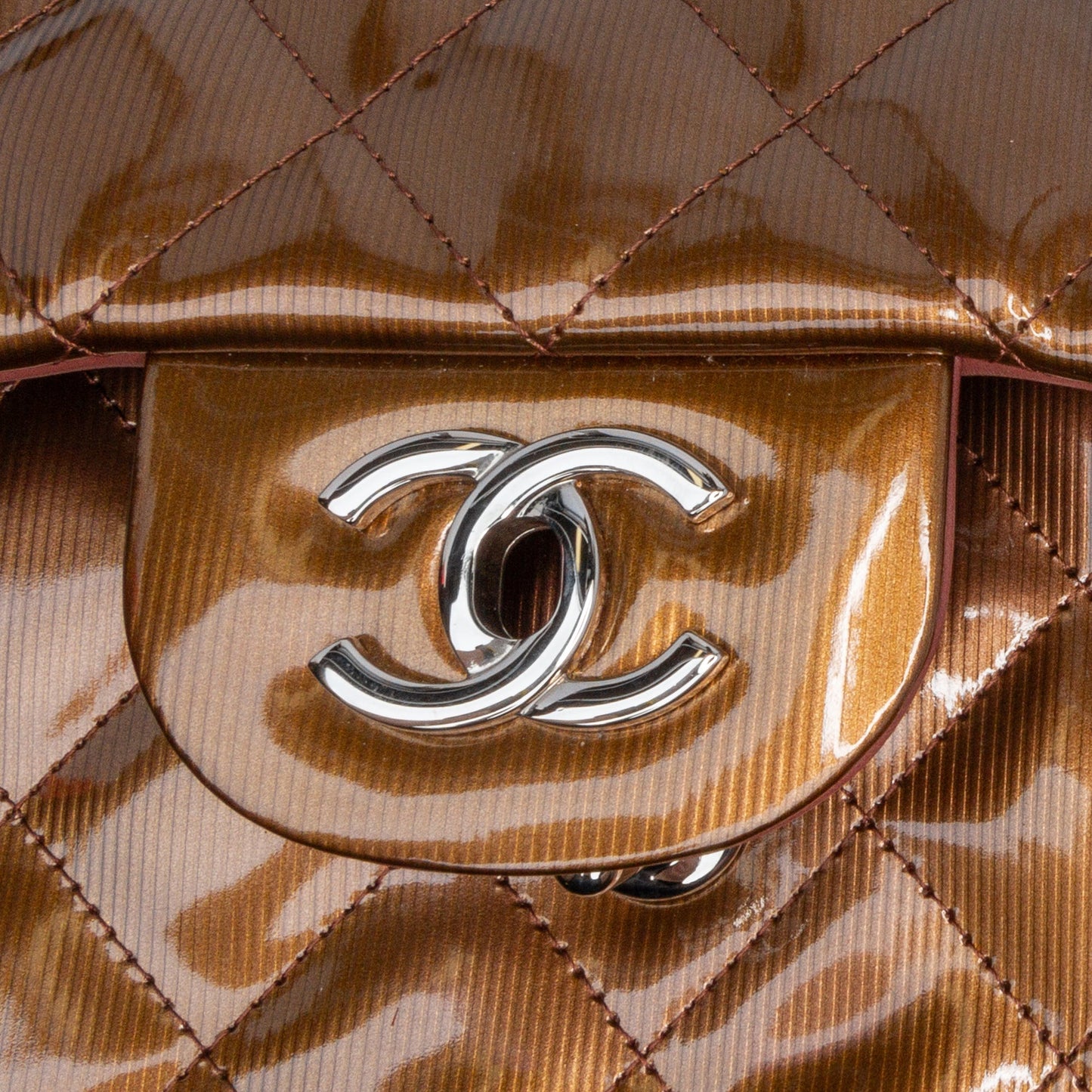 Chanel Sac Jumbo Classic Metallic Patent Double Flap