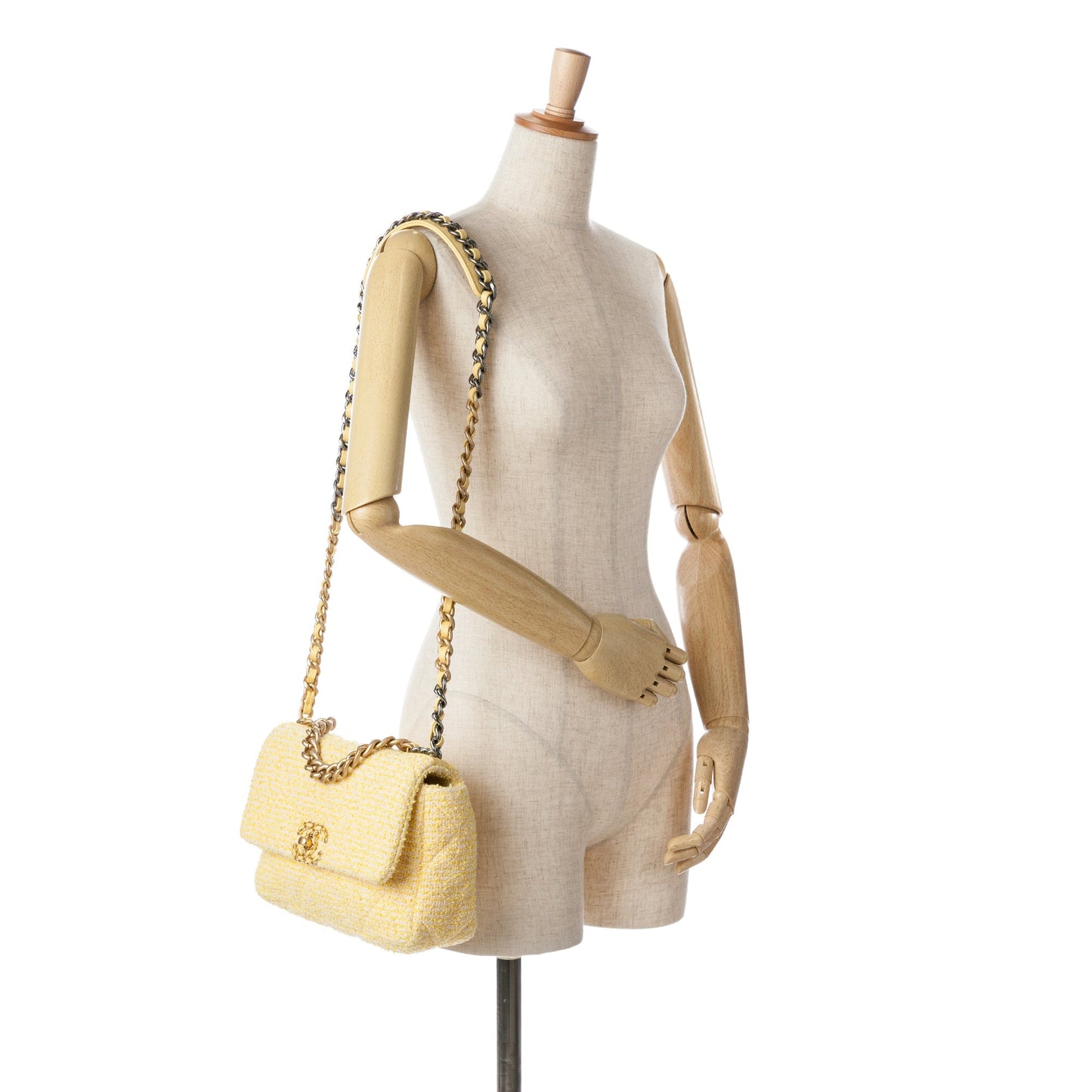 Chanel Sac Medium Tweed 19 Flap