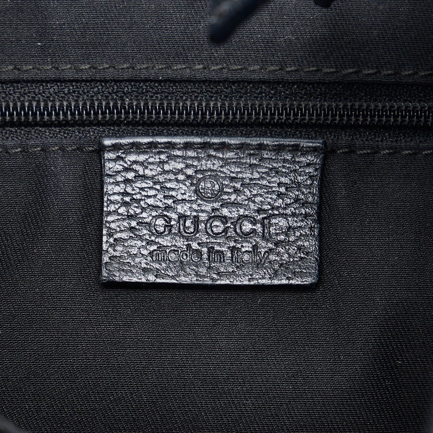 Gucci Abbey GG Canvas D-Ring Shoulder Bag (SHG-UQjKdn)