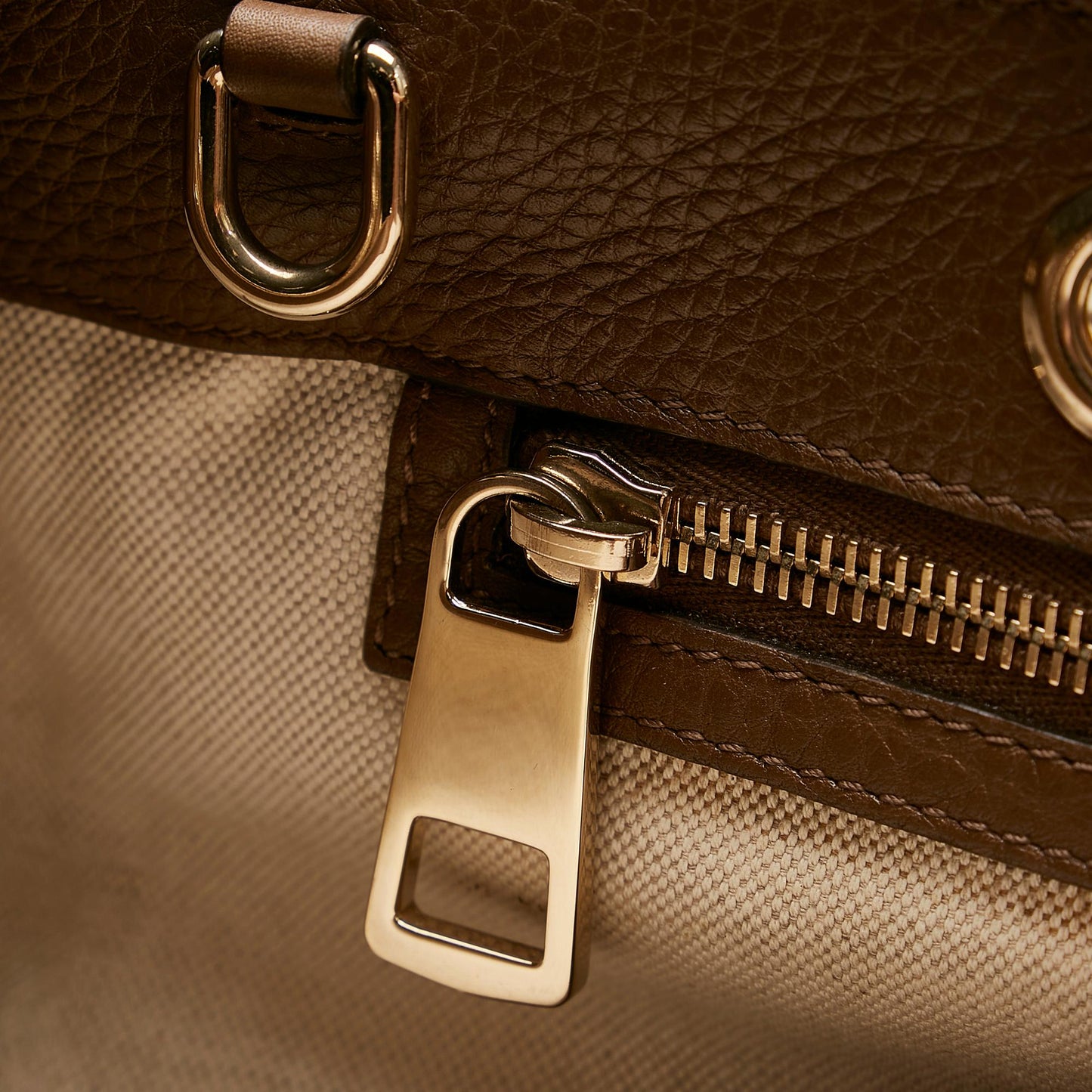 Gucci Bamboo Shopper Leather Satchel (SHG-31103)