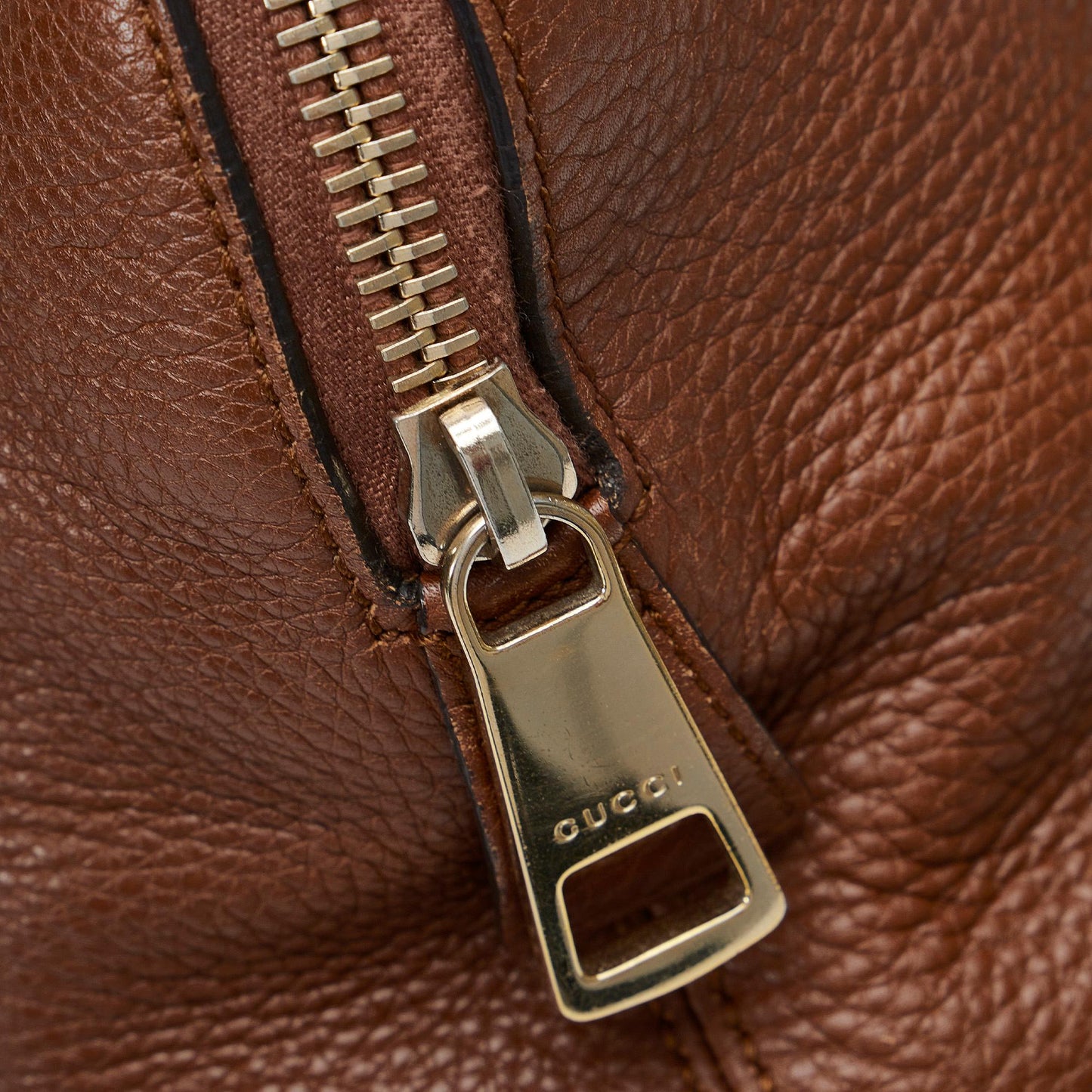 Gucci Bree Shoulder Bag (SHG-SUqv74)