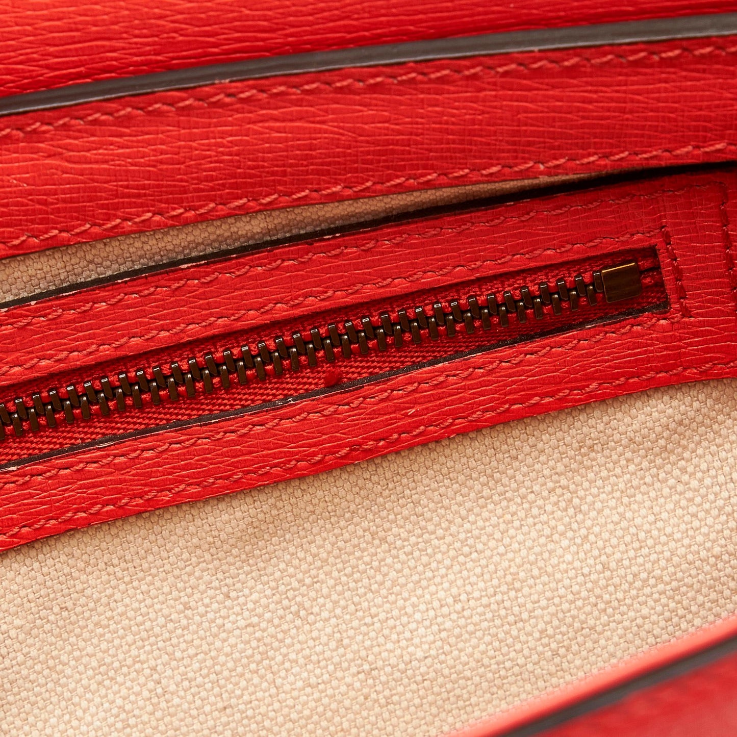 Gucci Bright Bit Satchel (SHG-R5EoHv)