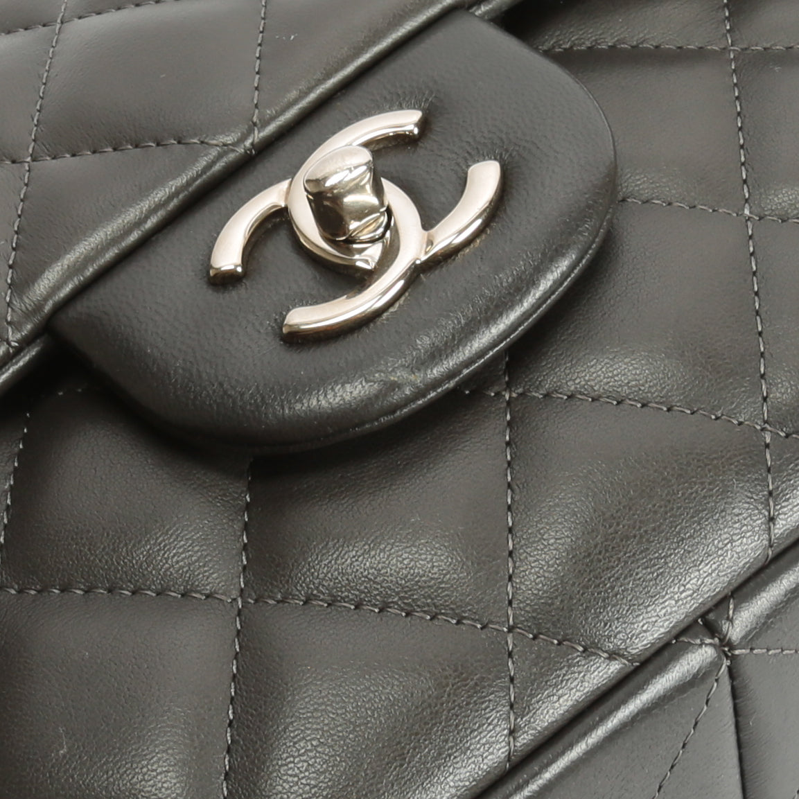 CHANEL Classic Jumbo Double Flap Lambskin- Grey