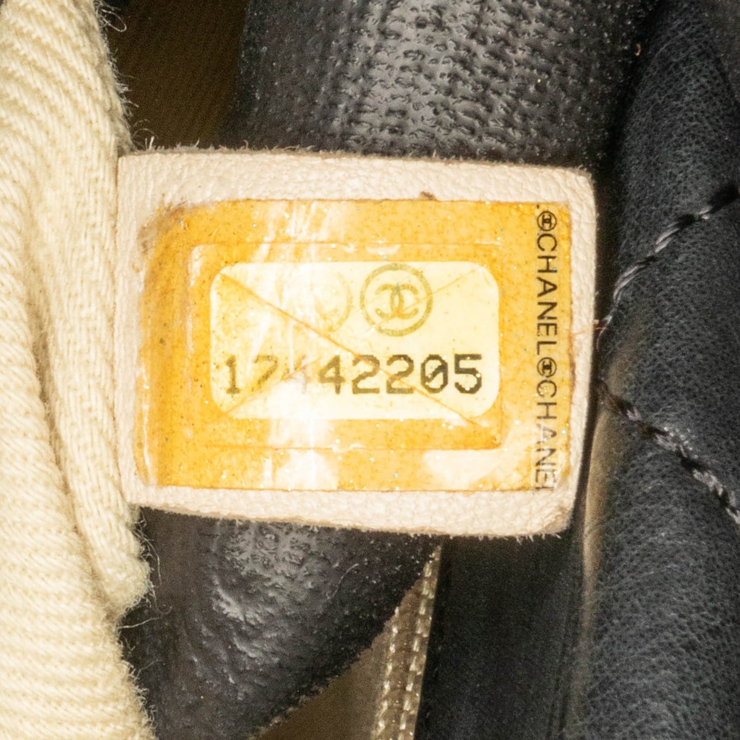 Chanel Sac Large Aged Calfskin Chic Quilt Flap