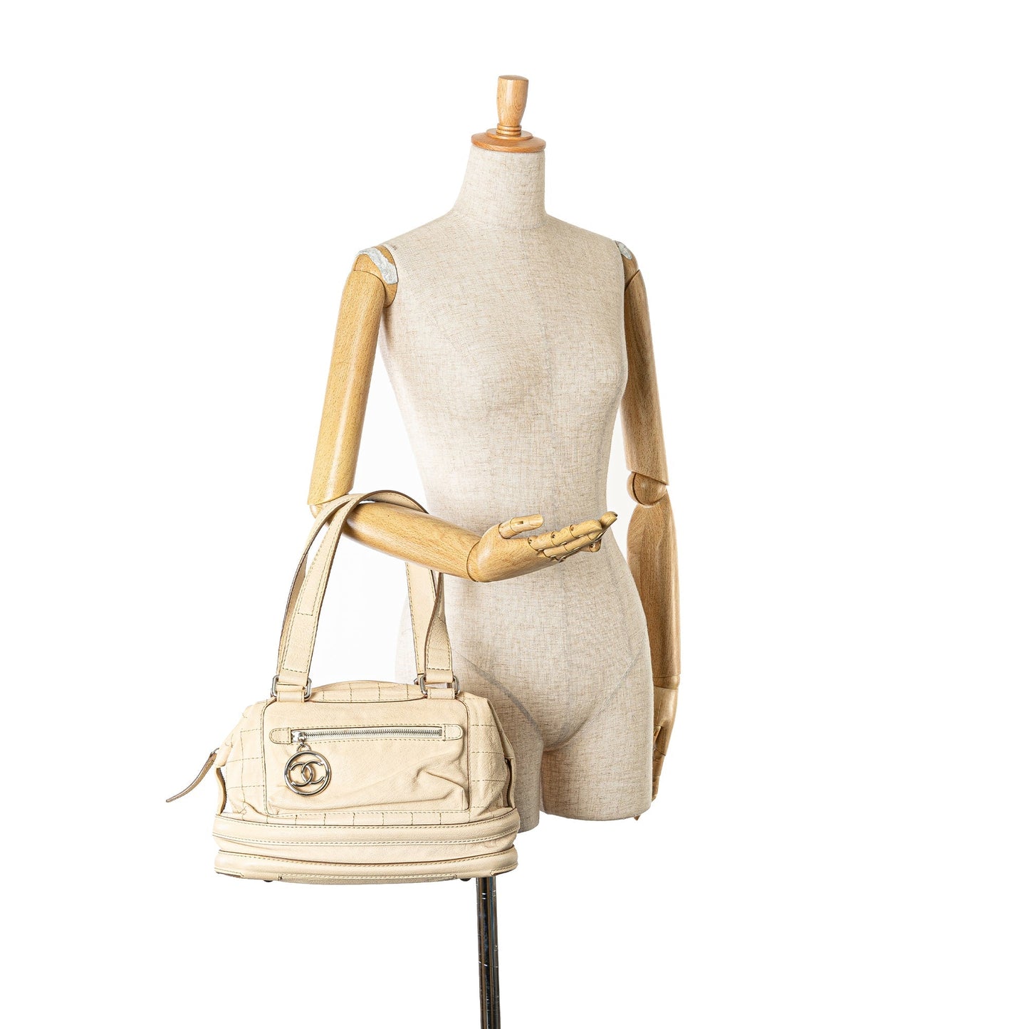 Chanel Sac Goatskin Square Stitch Essential Bowler