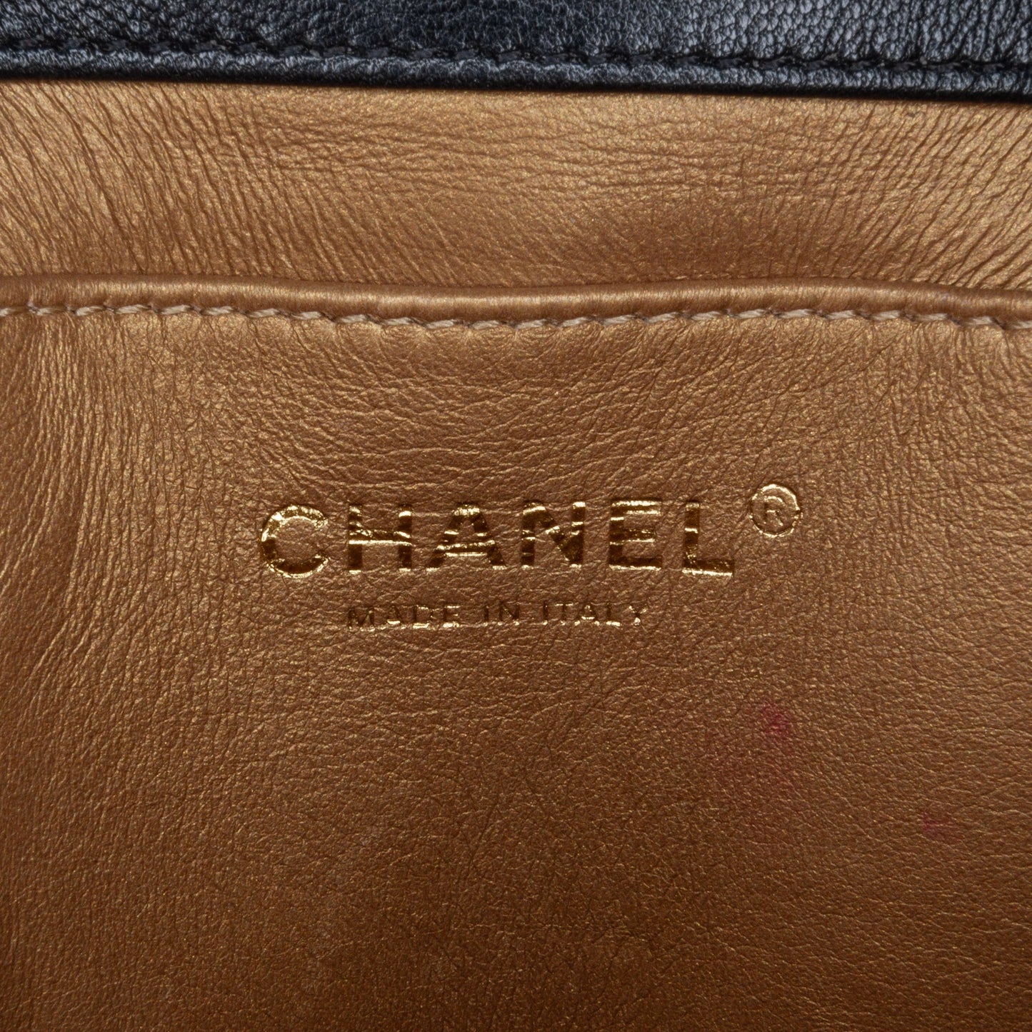 Chanel Sac Small Lambskin Chic Pearls Flap