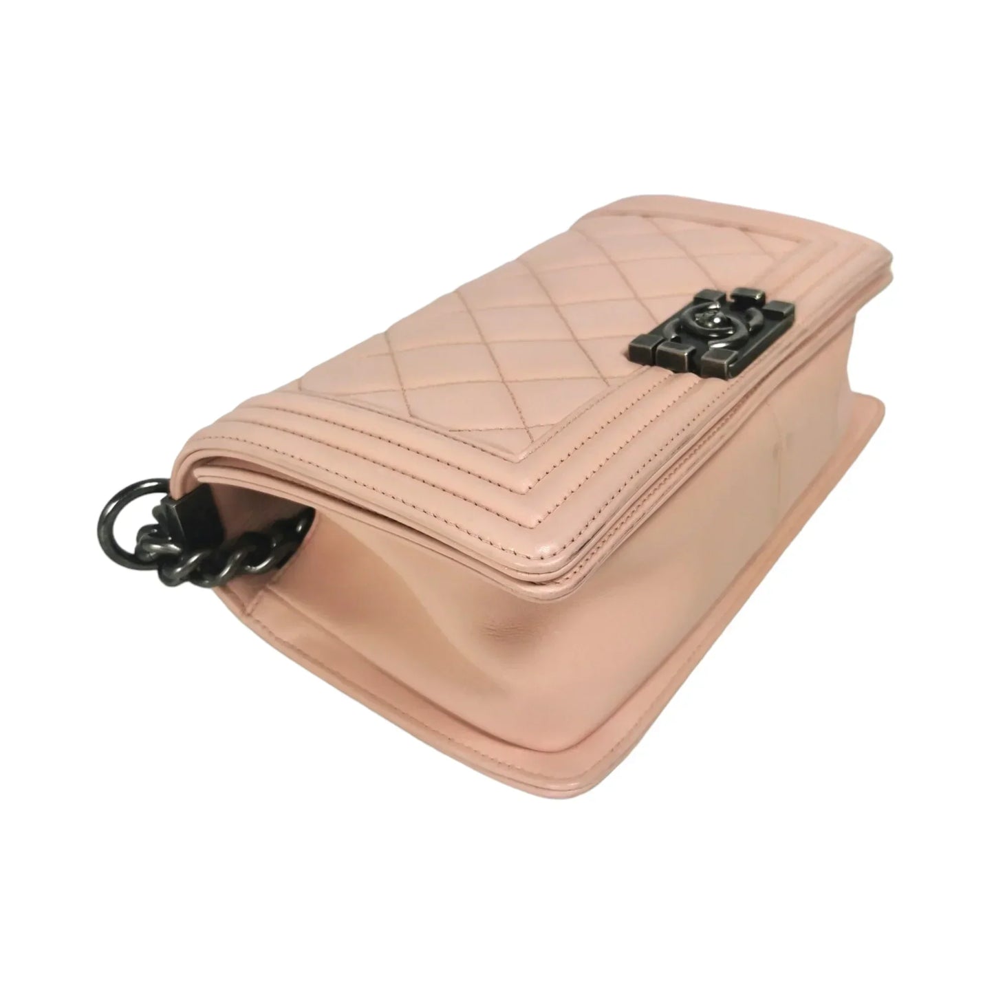 Chanel Boy Medium Light Pink Calfskin Ruthenium