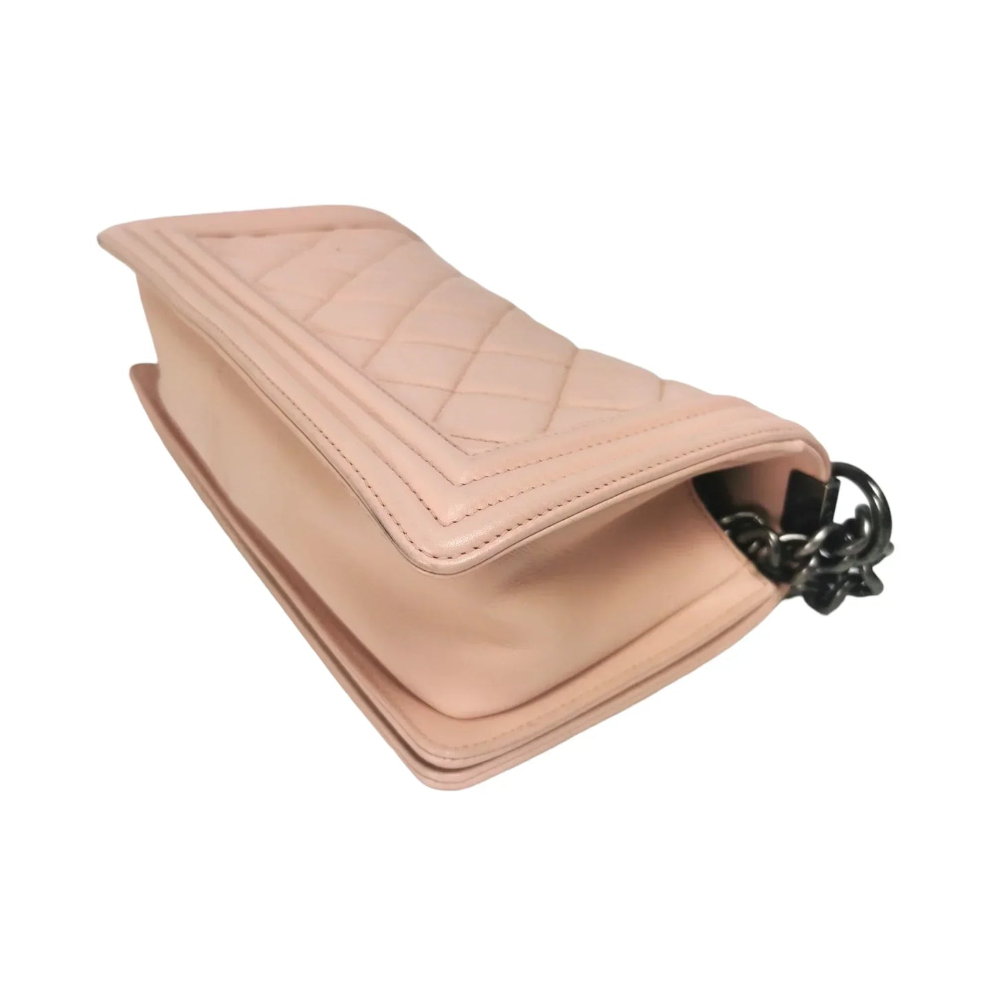Chanel Boy Medium Light Pink Calfskin Ruthenium