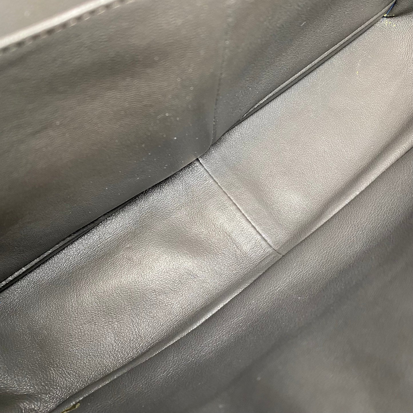 CHANEL Classic Jumbo Double Flap Lambskin- Grey