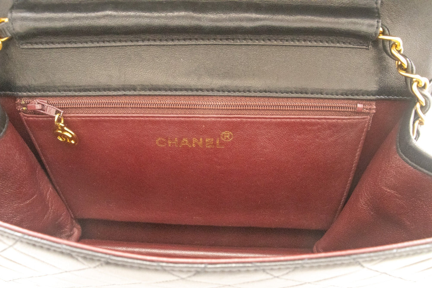 CHANEL Chain Shoulder Bag Clutch Black Quilted Flap Lambskin Purse k13